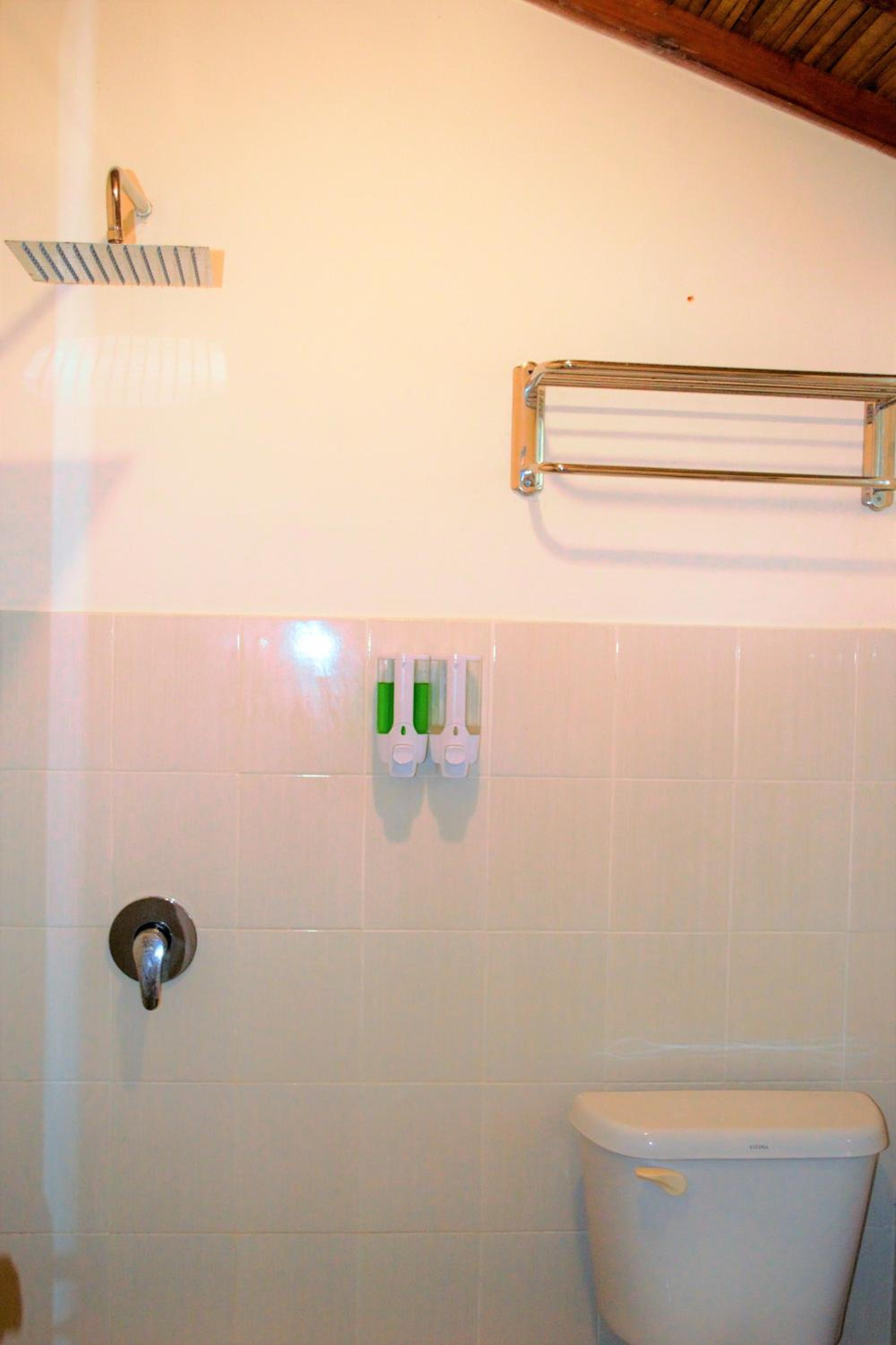Superior Twin Room with Sea View - Photo 7