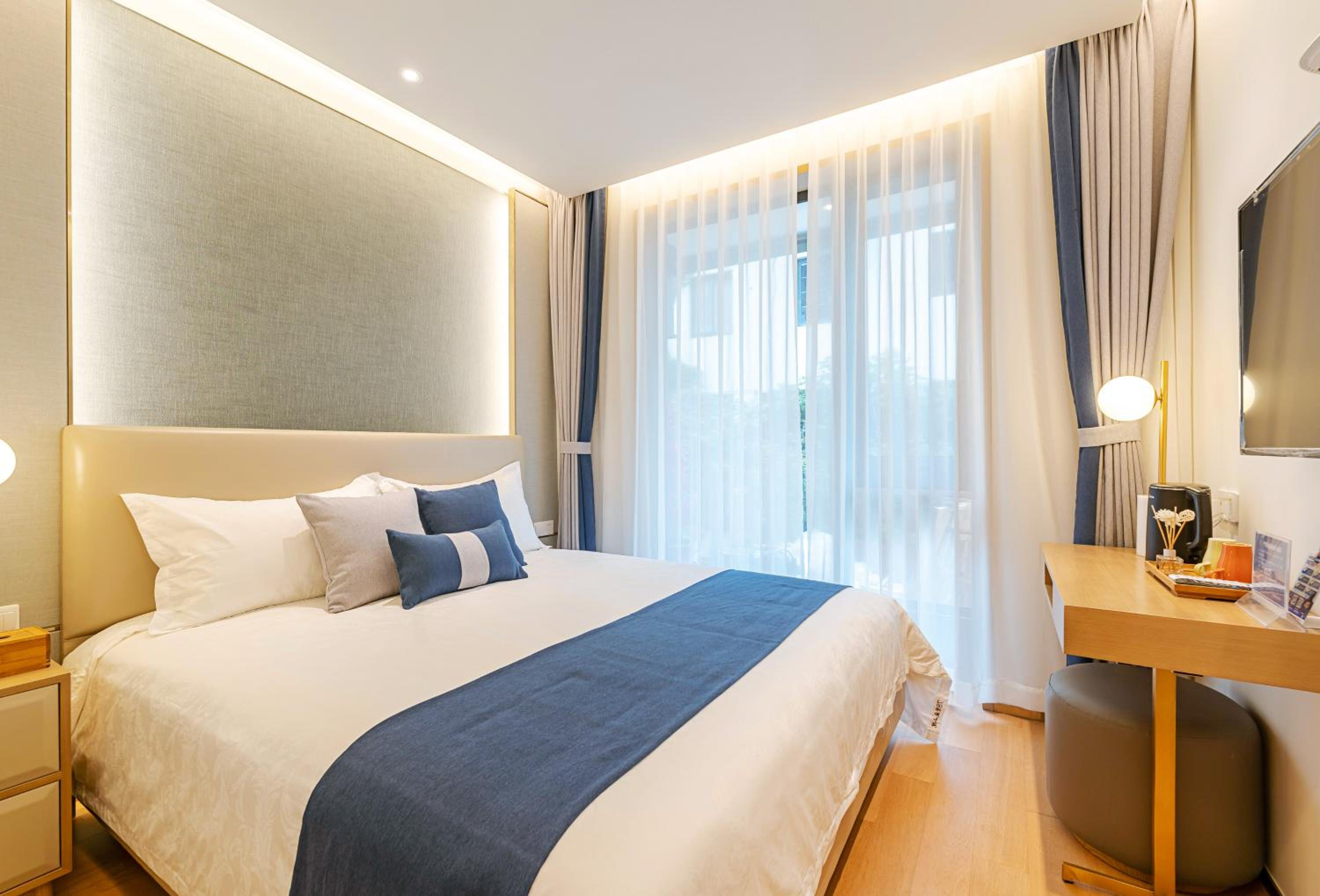 King Room with Garden View photo 1