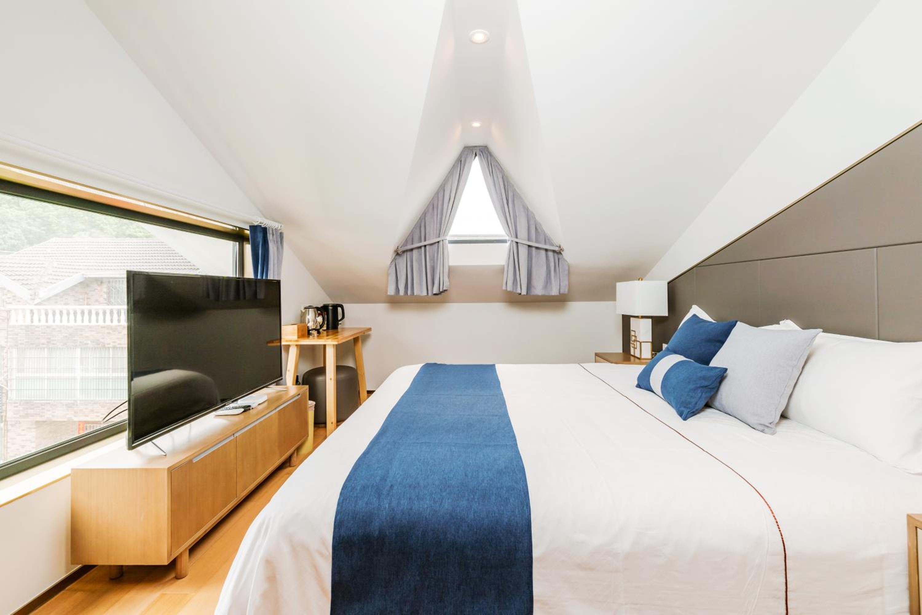 Double Room with Mountain View photo 2
