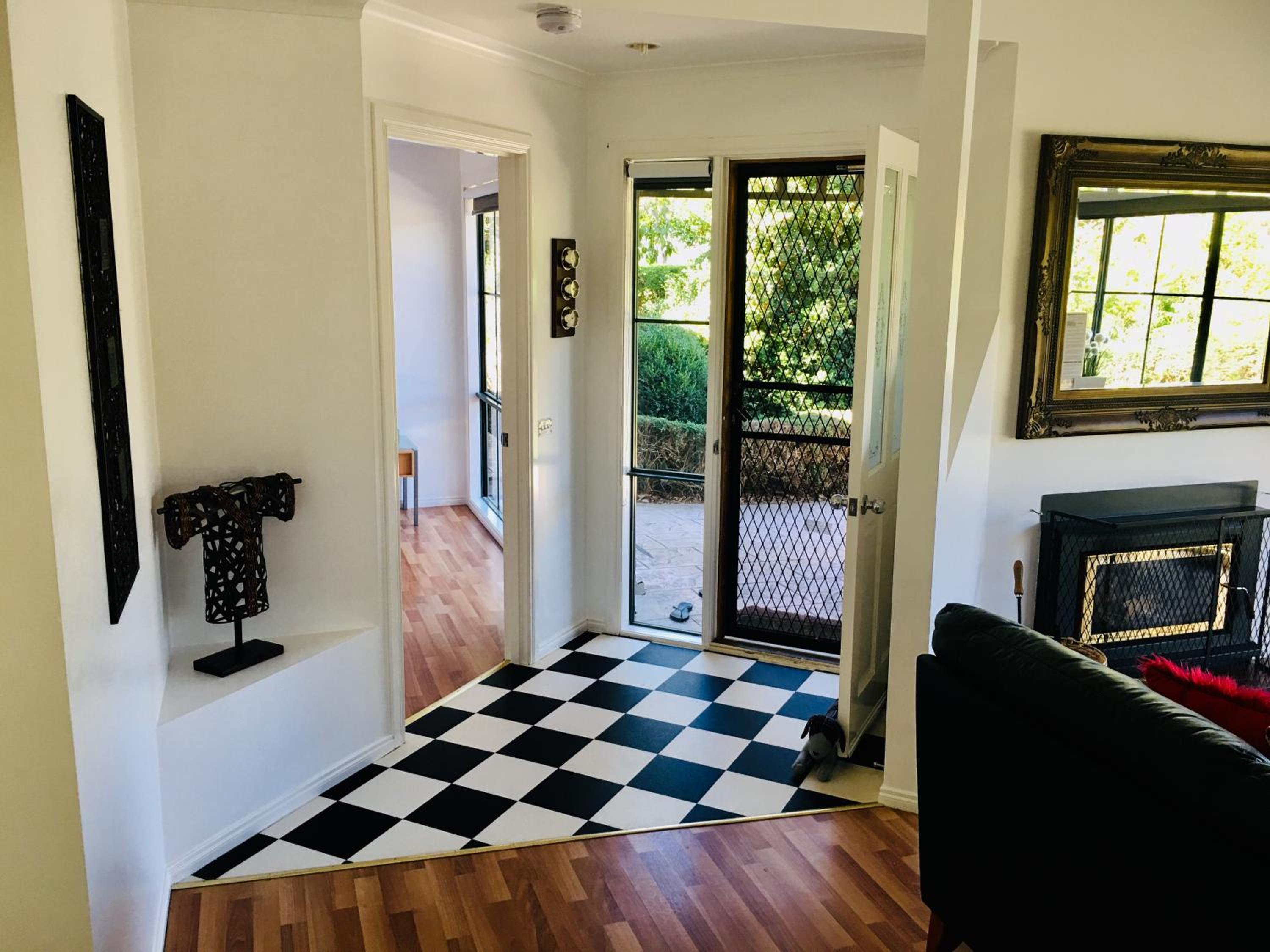 Four-Bedroom House photo 1
