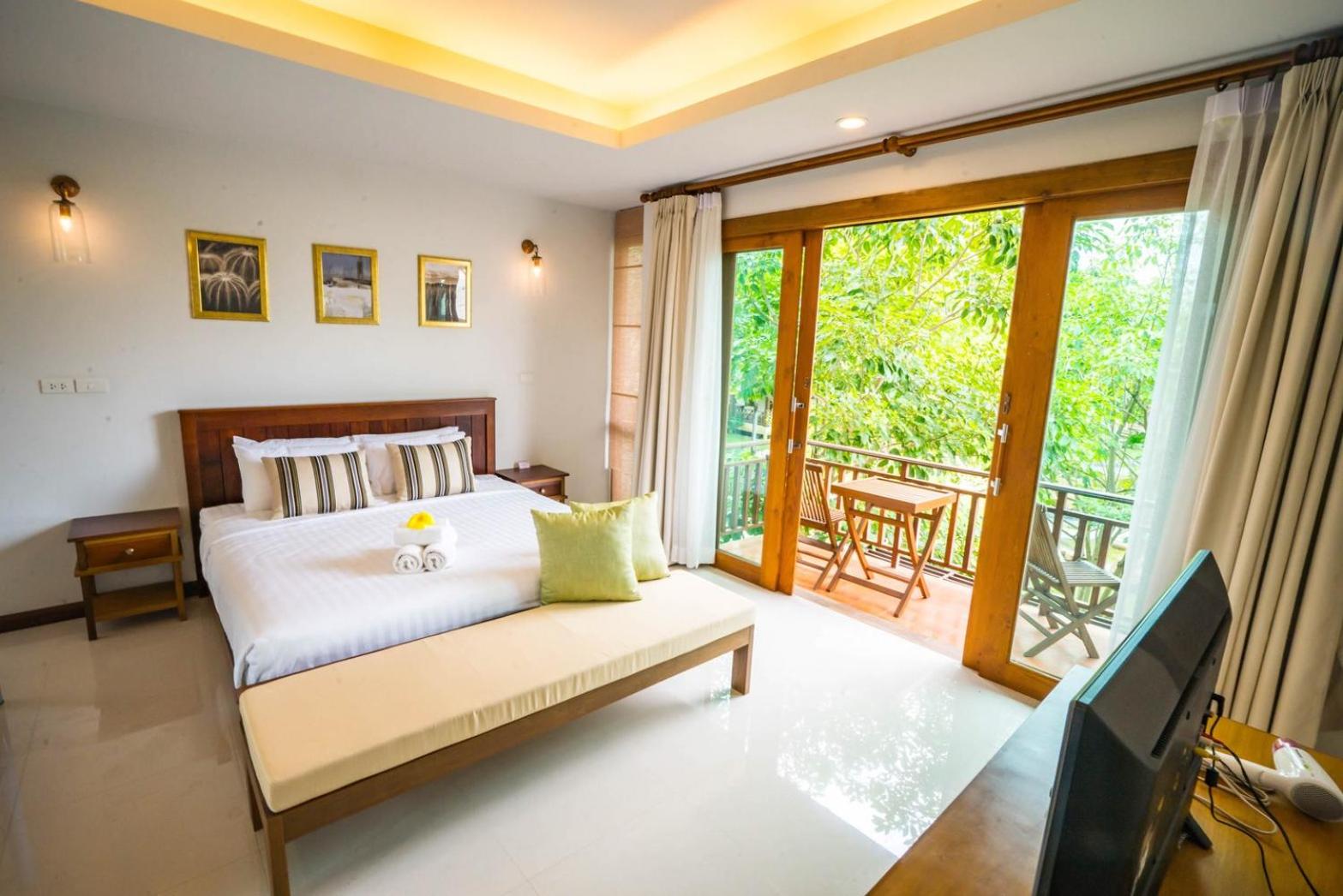 Deluxe Double or Twin Room with Garden View - Photo 17