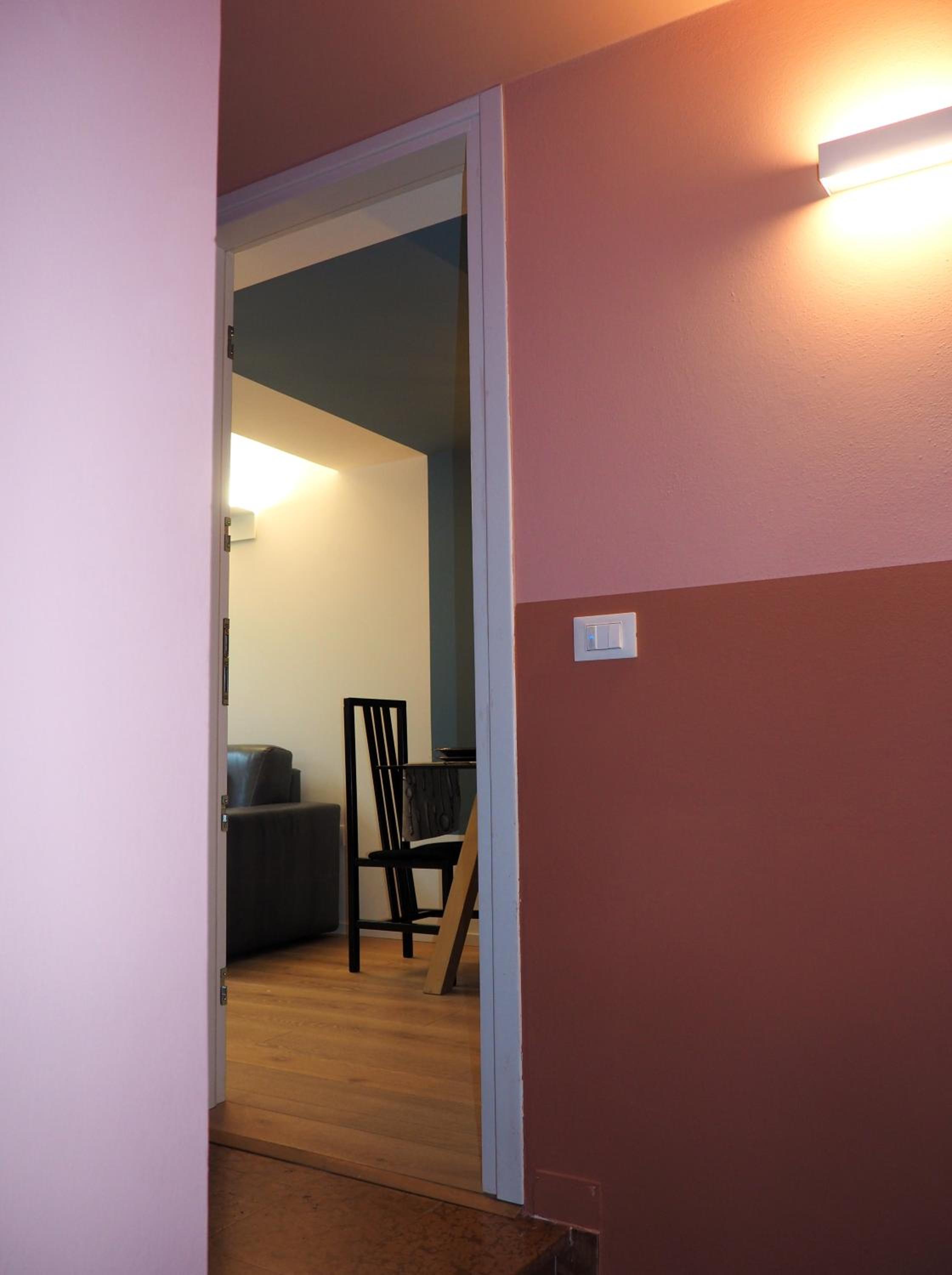 One-Bedroom Apartment photo 3