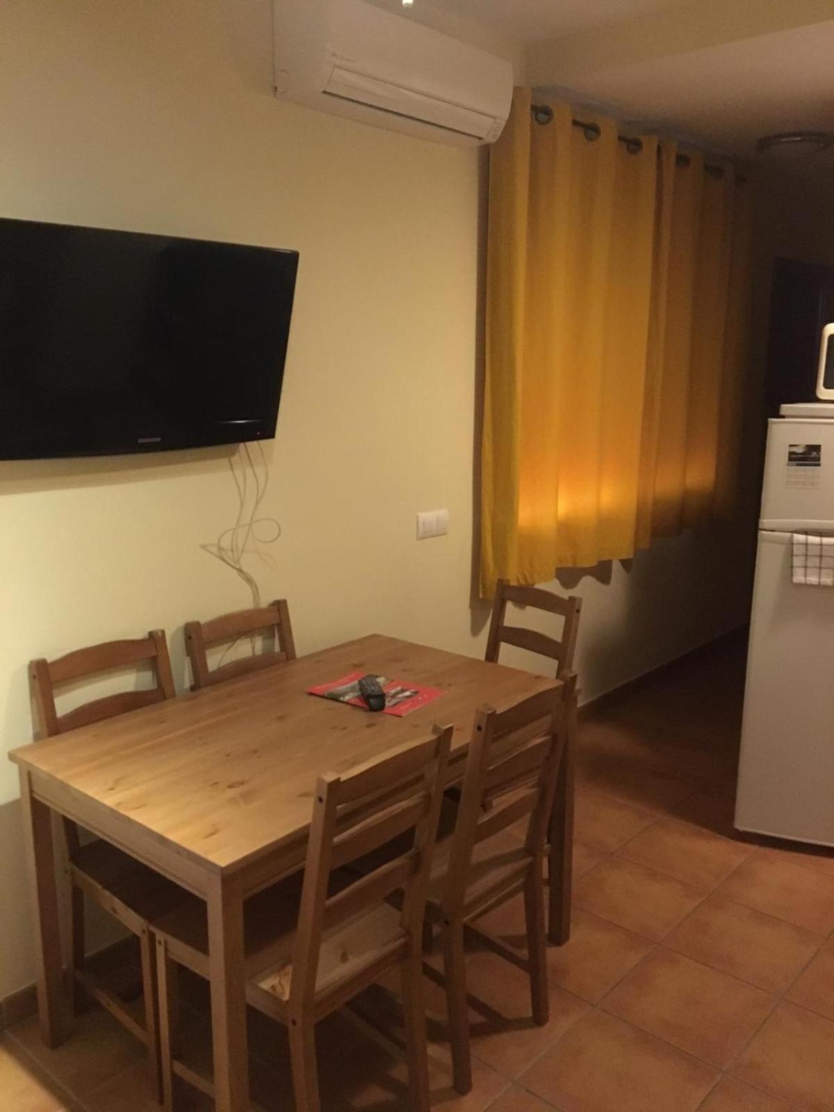 Two-Bedroom Apartment (6 Adults) photo 2
