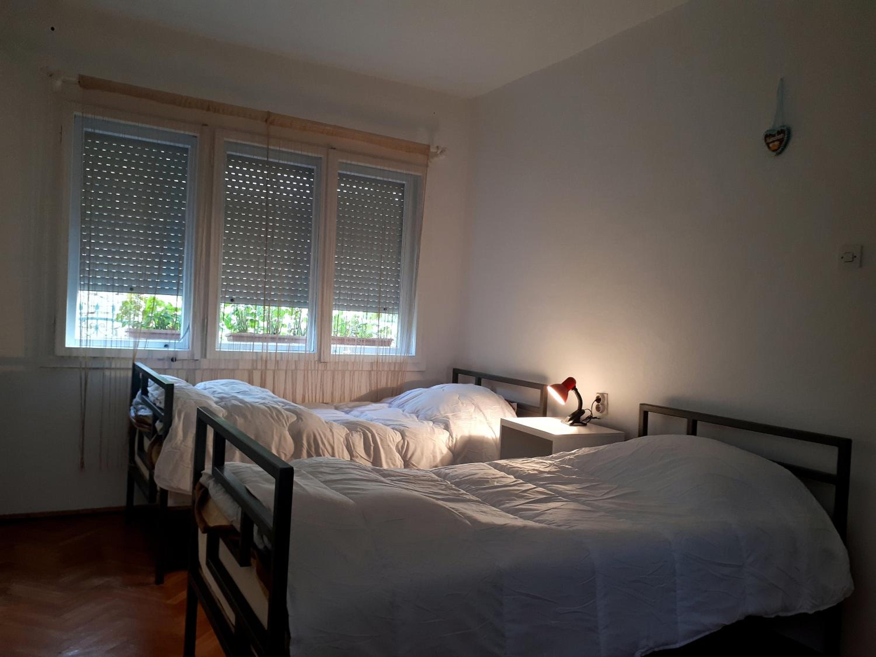 Twin Room with Private Bathroom photo 1