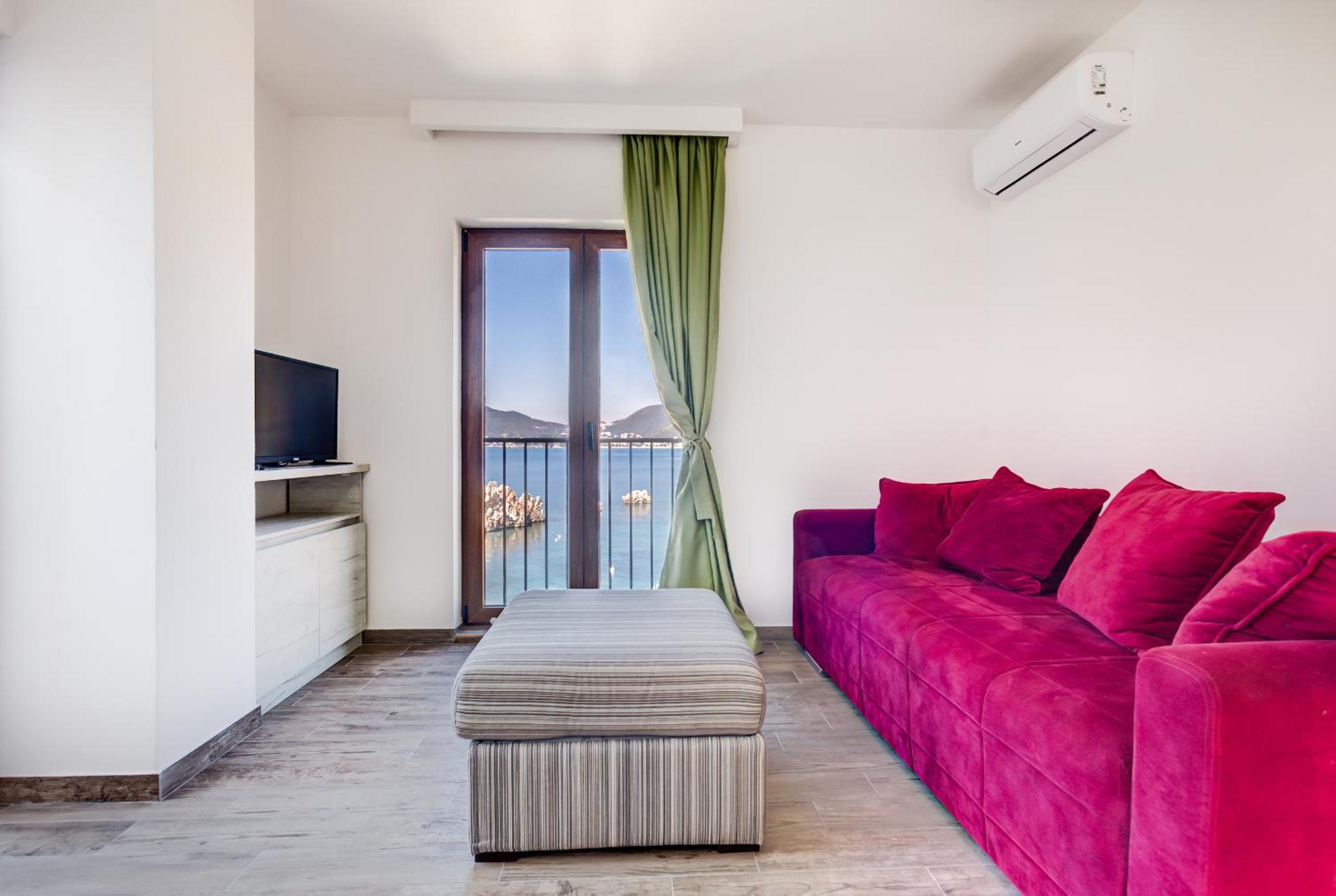 Apartment with Balcony