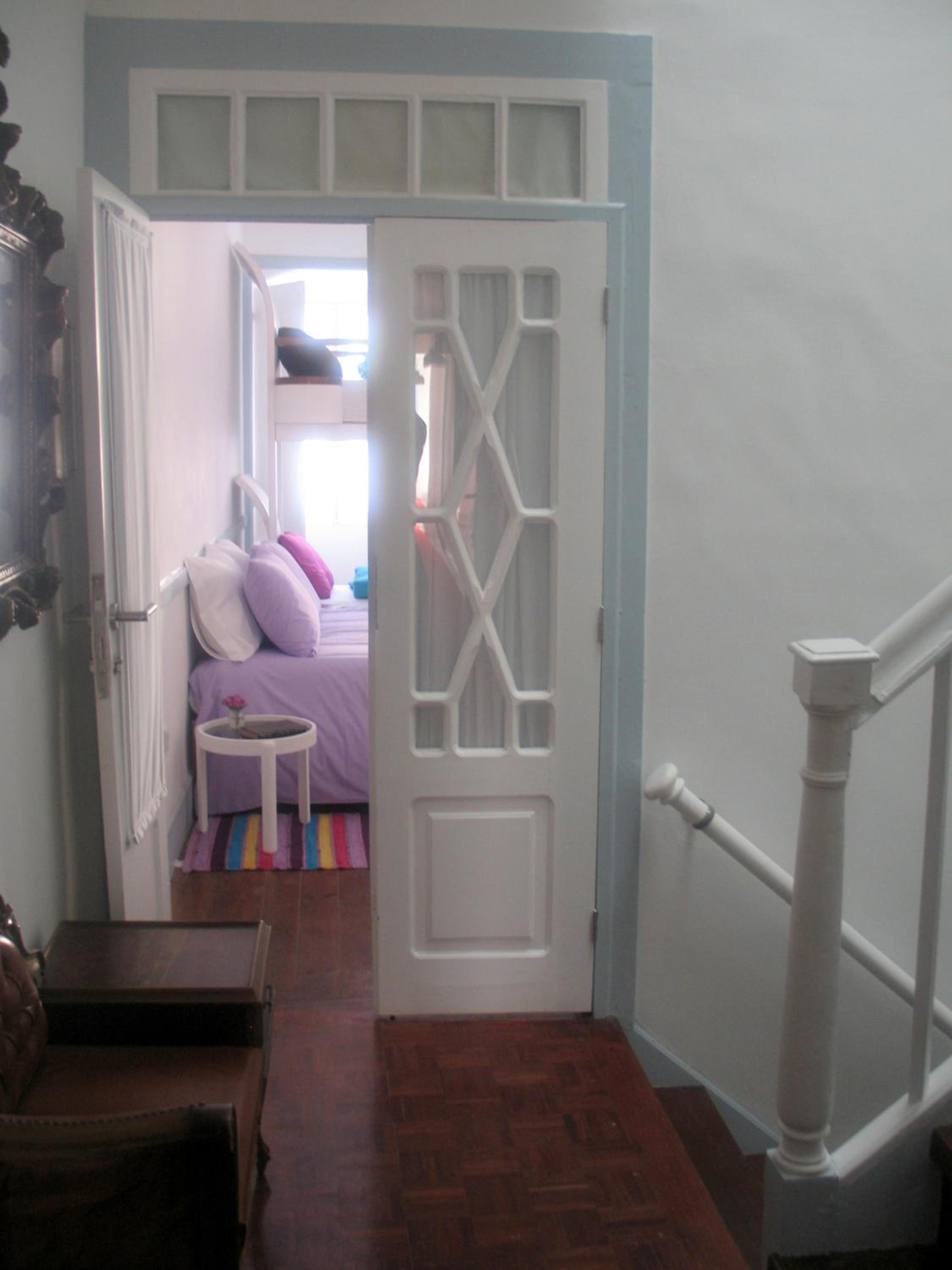 Family Room with Private Bathroom photo 2