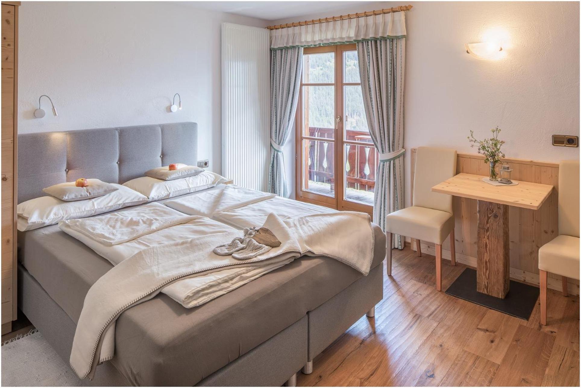 Double Room with Mountain View photo 1