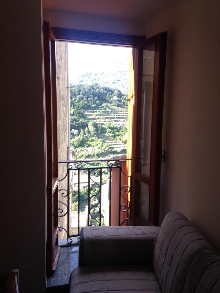 One-Bedroom Apartment - Photo 13
