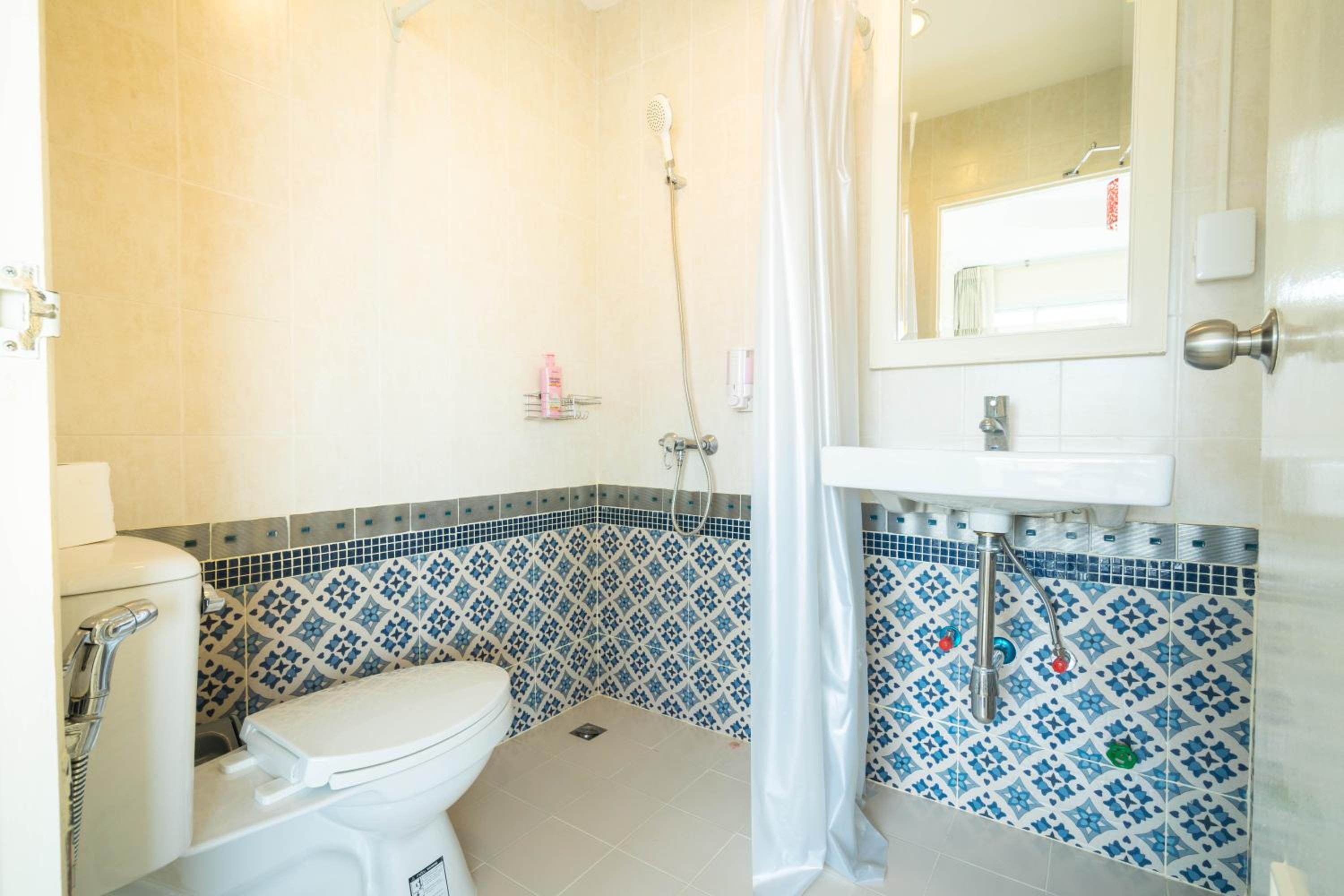 Deluxe Double Room - Photo 2