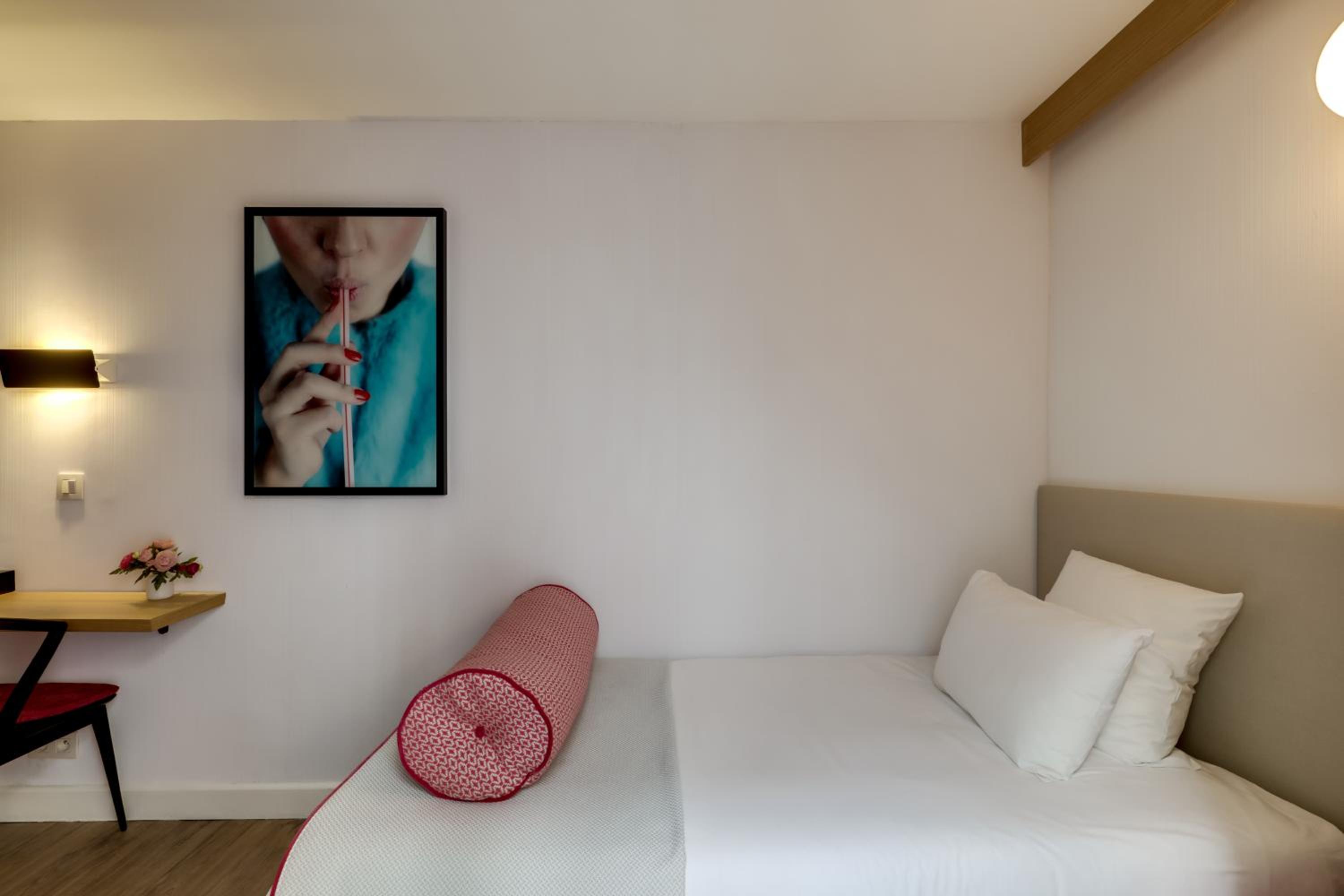 Single Room photo 1