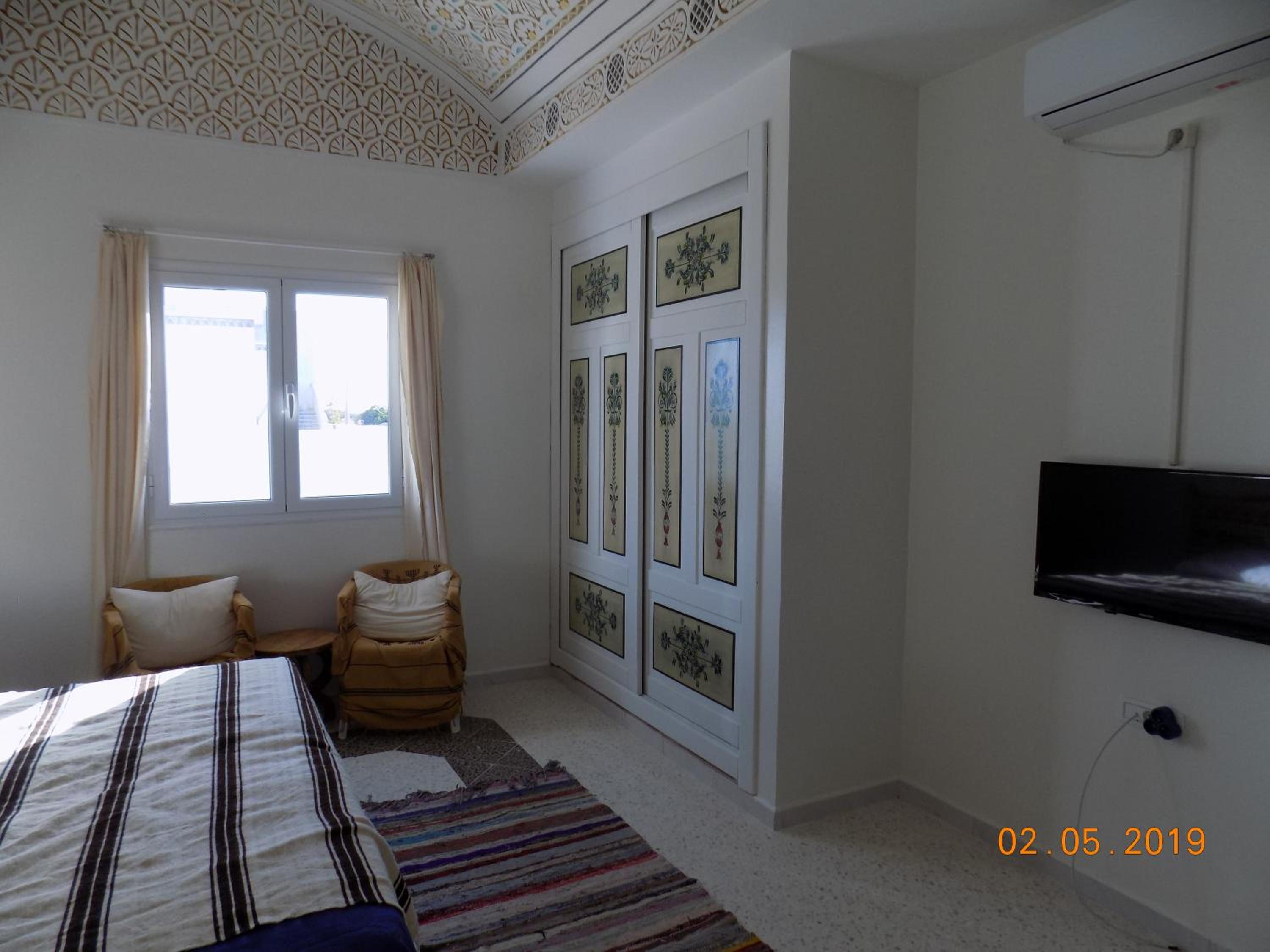 Deluxe Double Room with Shower photo 3