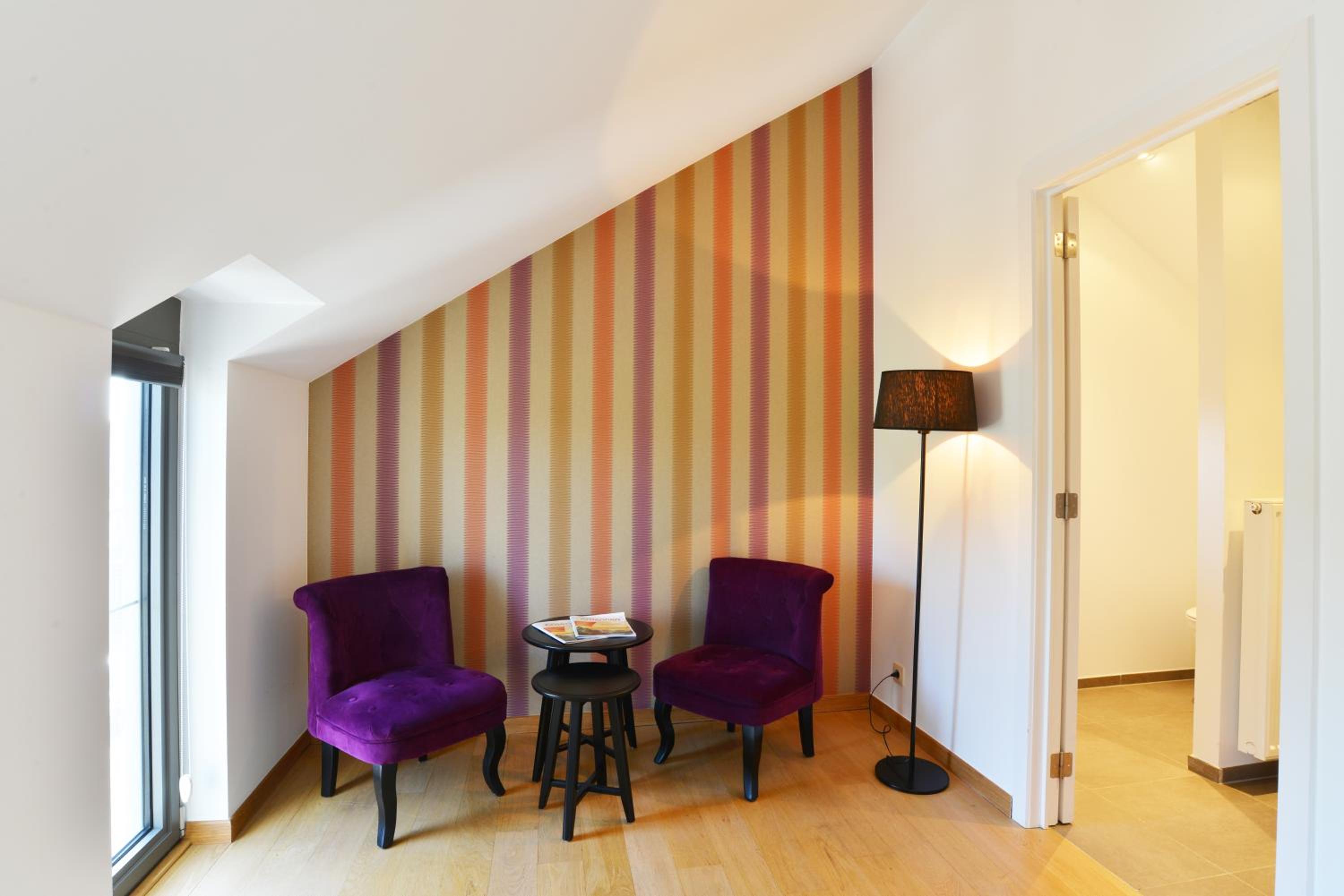 Suite - Photo 6