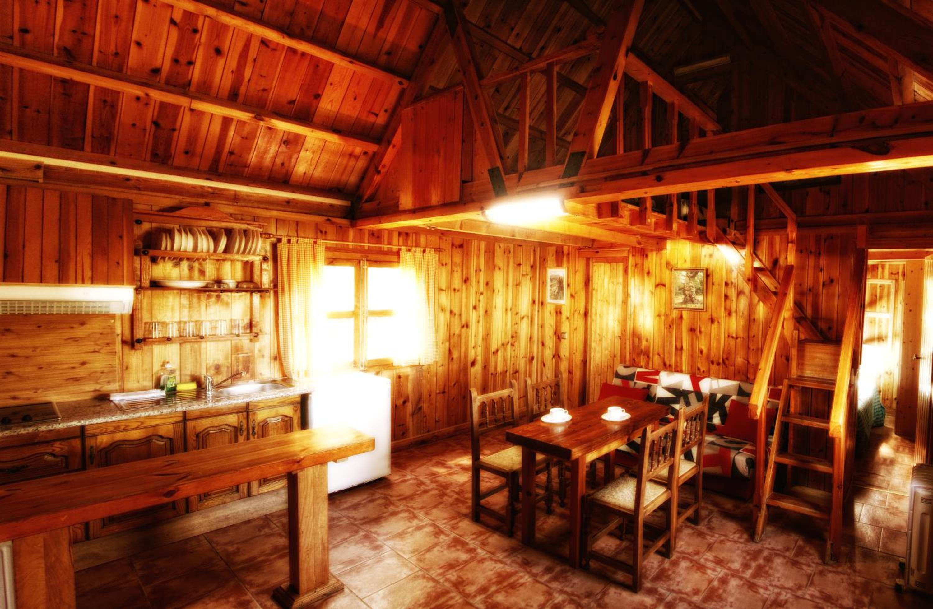Bungalow (6 Adults) photo 2