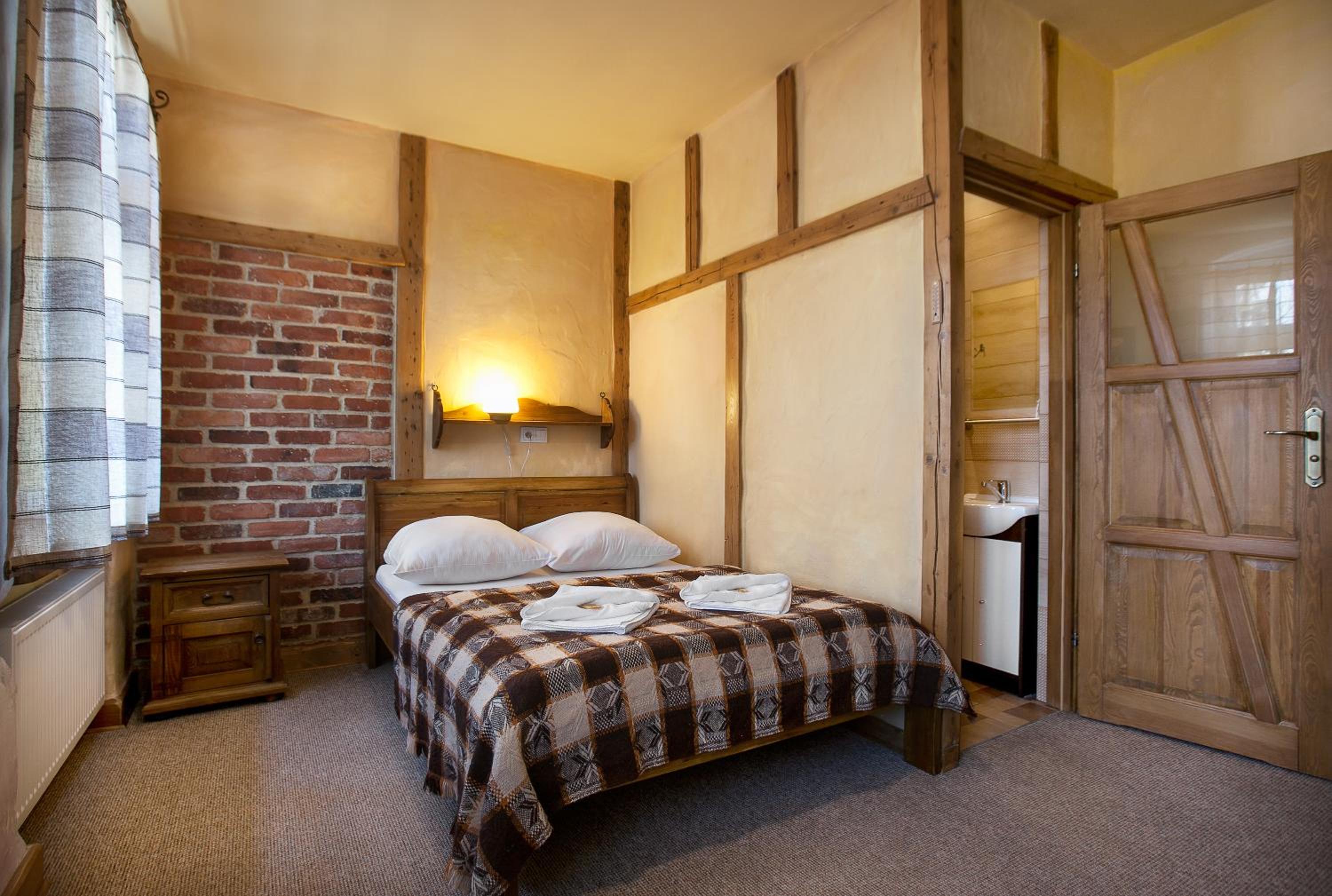 Triple Room with Private Bathroom - Photo 3