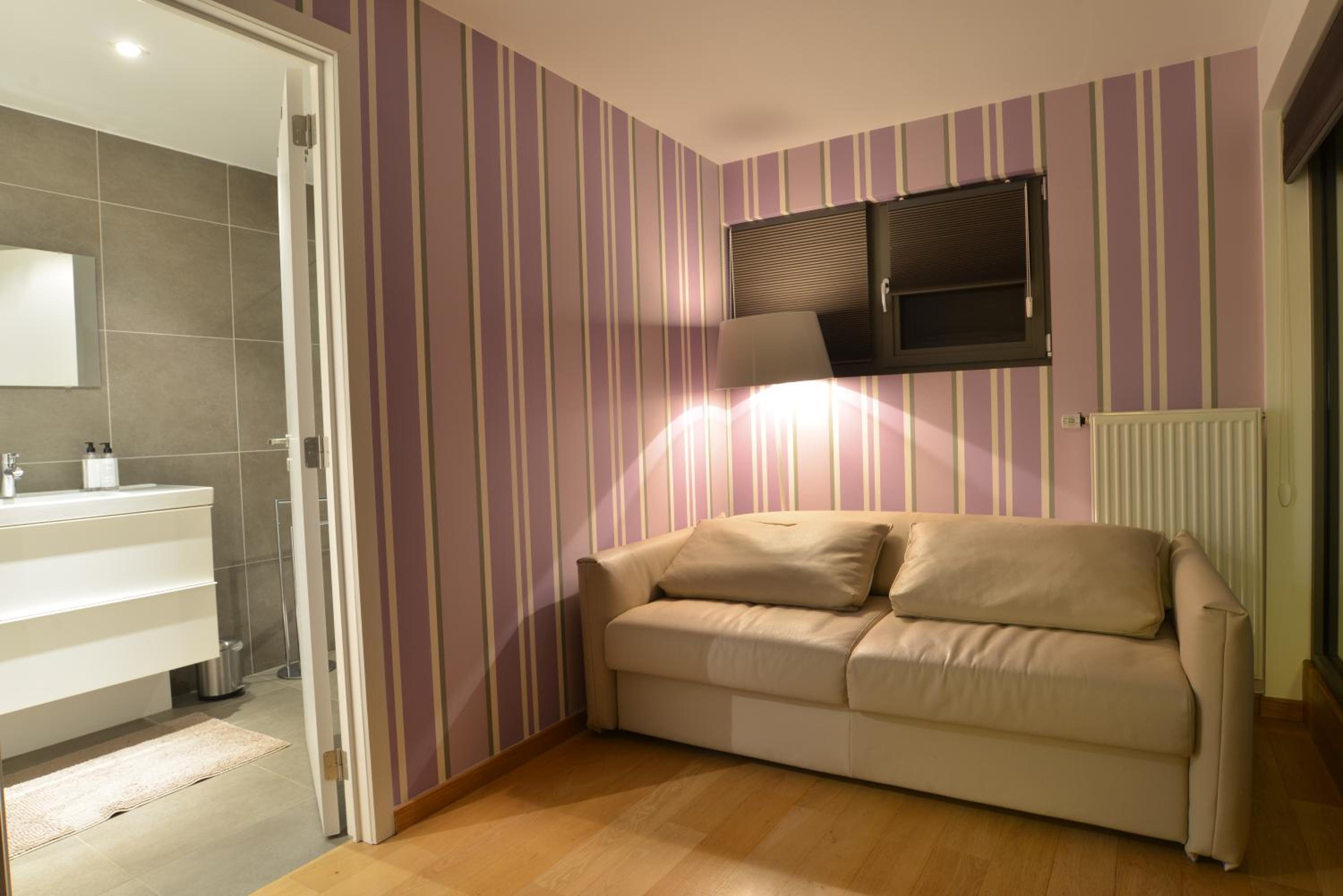 Suite with Terrace - Photo 8