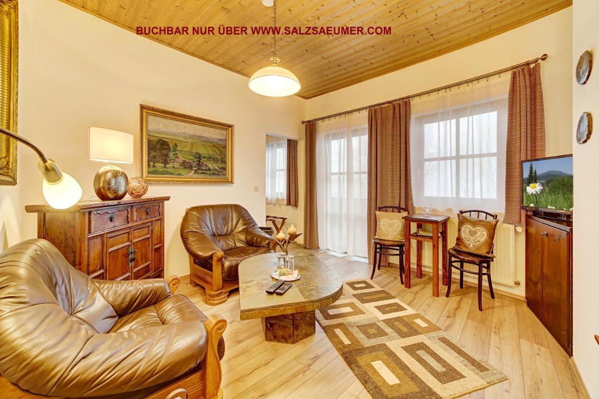 Double Room with Balcony photo 3