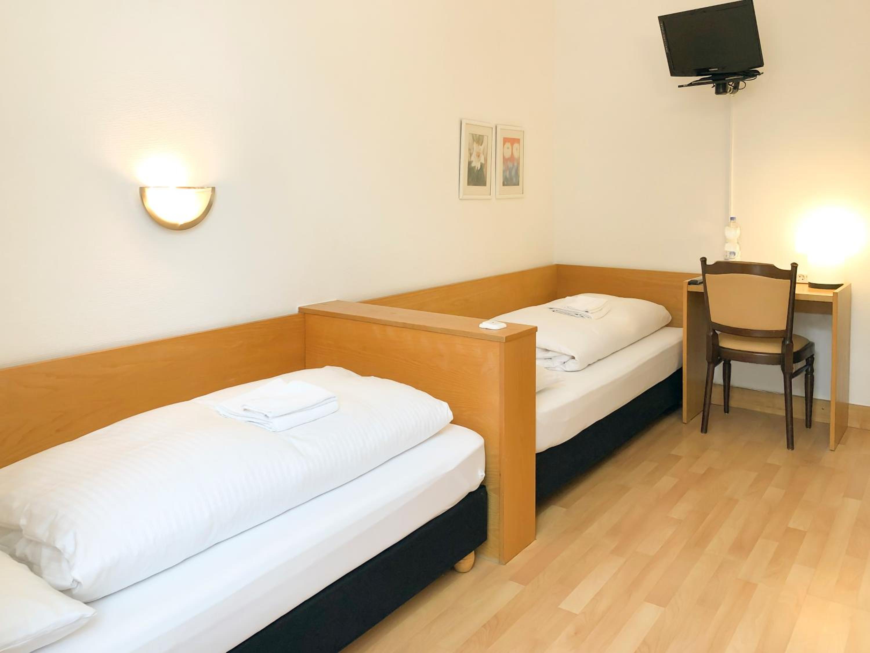 Twin Room including Parking