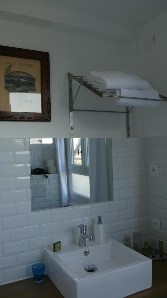 One-Bedroom Apartment - Photo 5