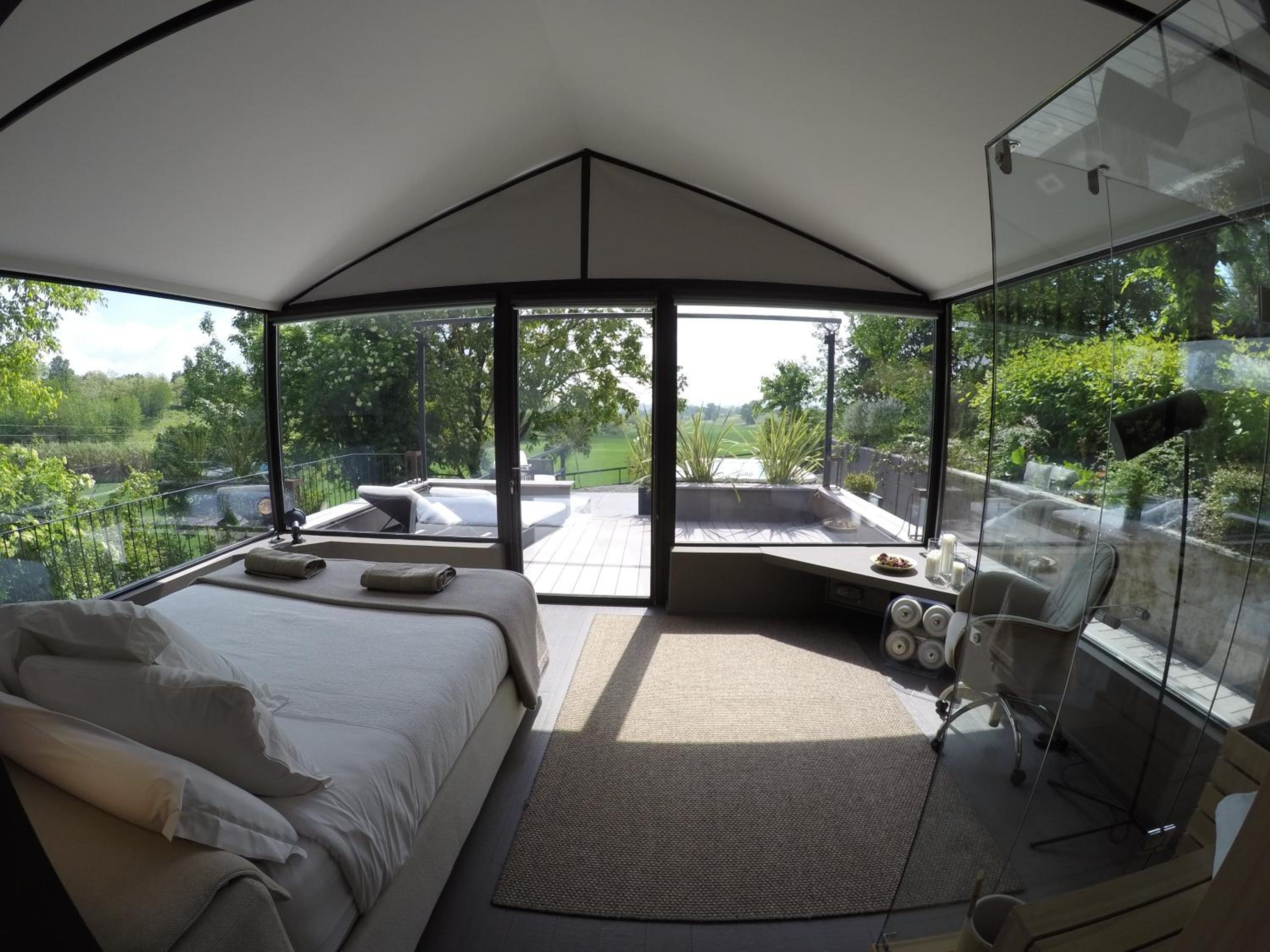 One-Bedroom Villa