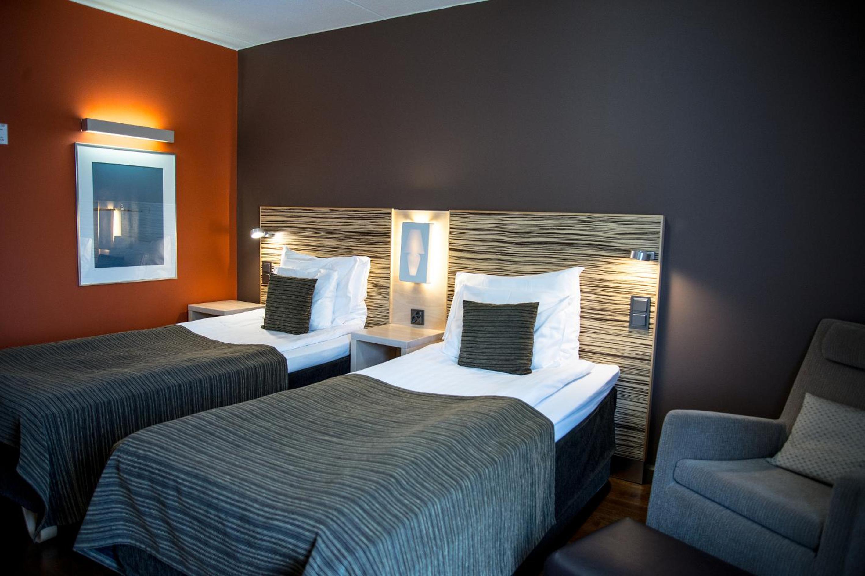 Standard Twin Room photo 2