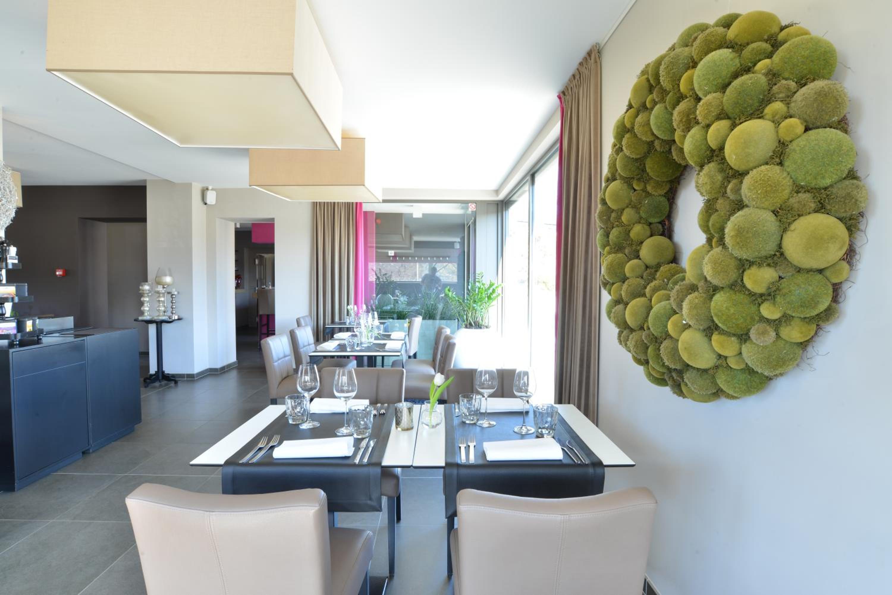 Double or Twin Room with Terrace - Photo 4