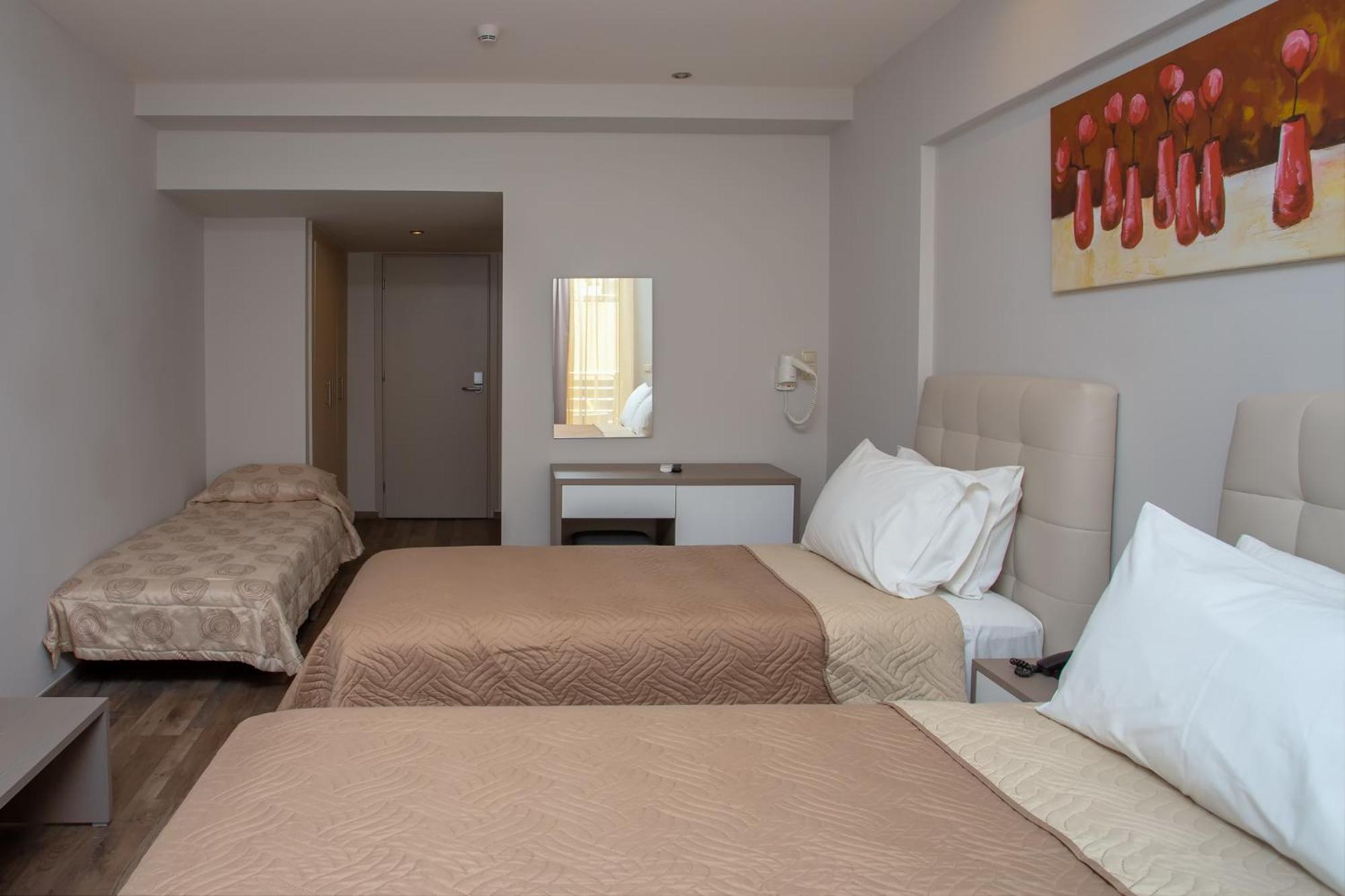 Quarto Familiar com Varanda