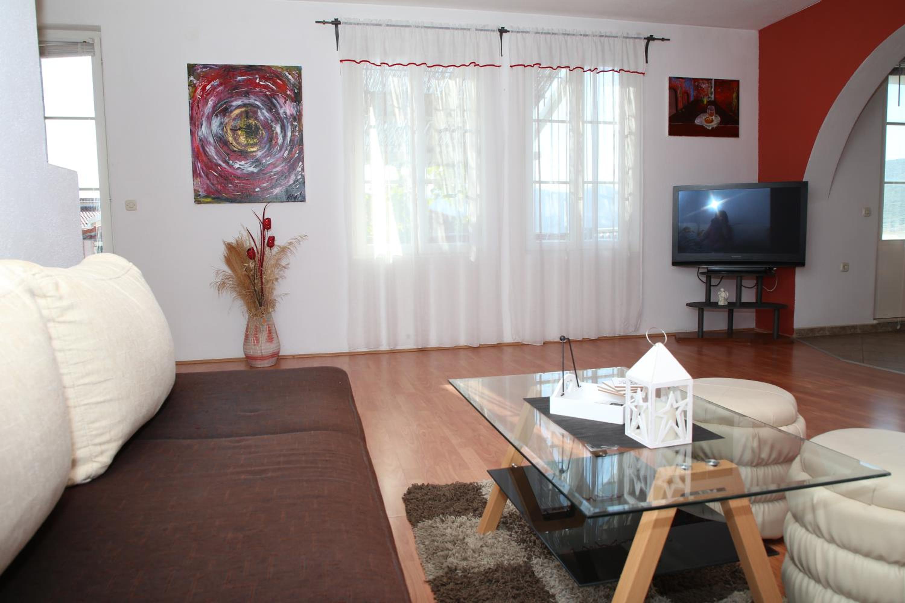 Three-Bedroom Apartment with Terrace and Sea View