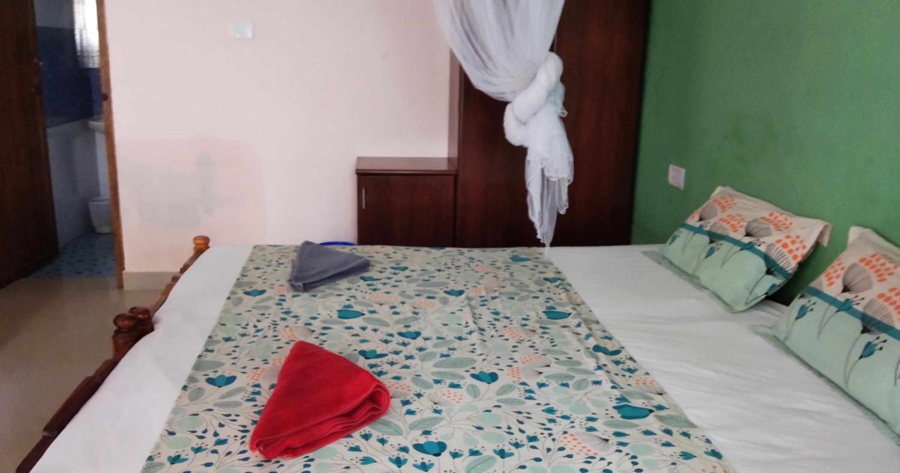 Double or Twin Room with Garden View photo 1
