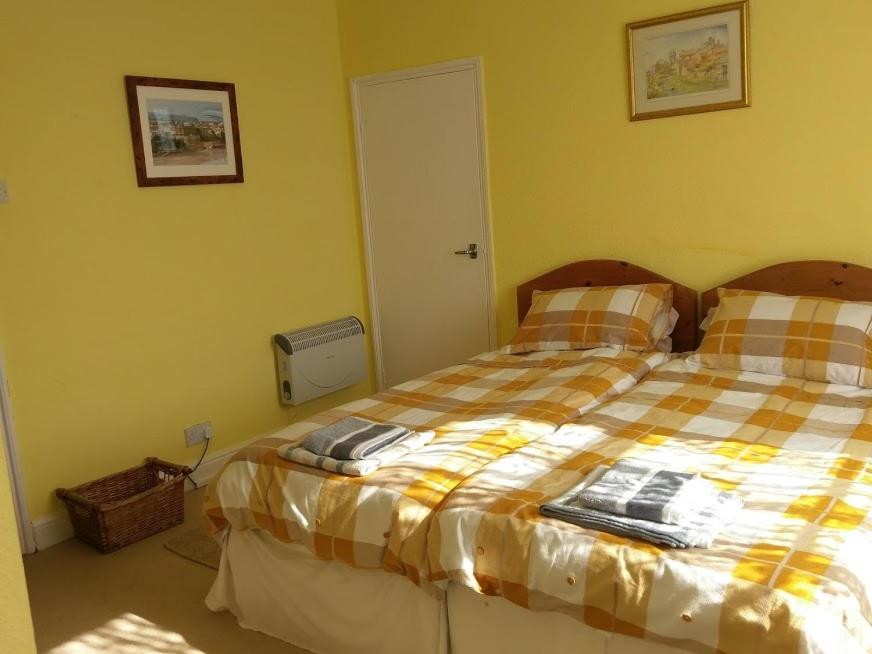 Twin Room with Private Bathroom