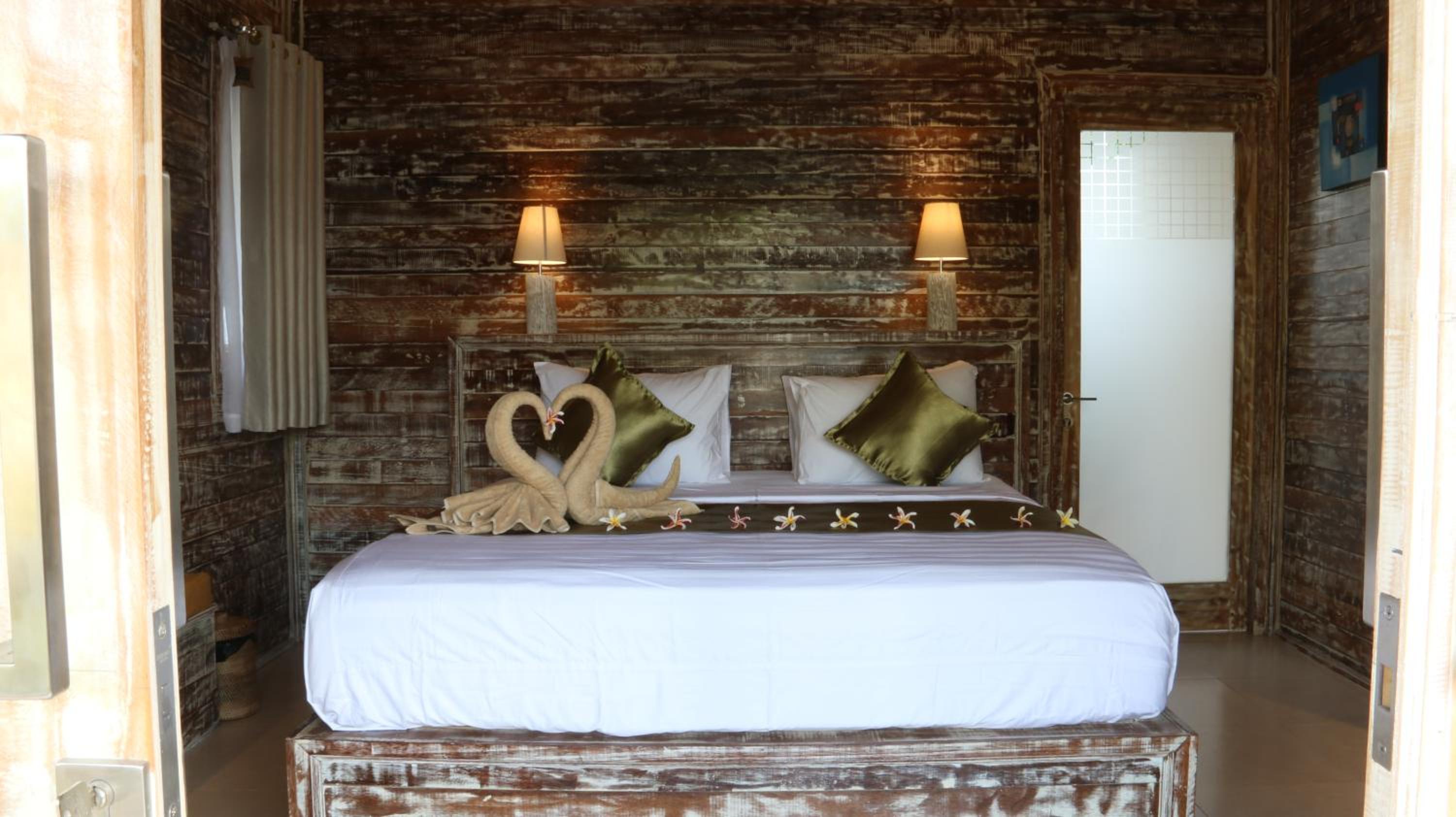 Deluxe Double Room - Photo 7