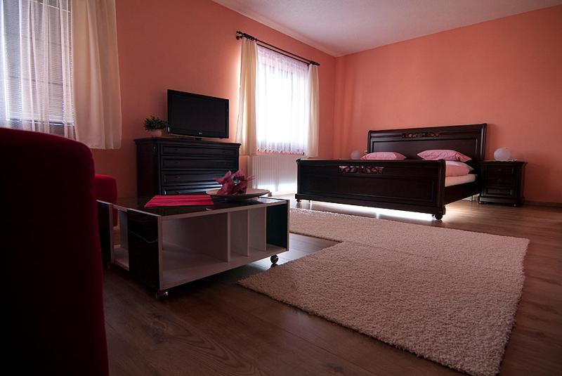 Deluxe Double Room photo 3