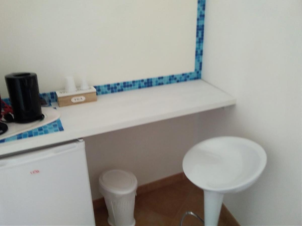 Double or Twin Room photo 3