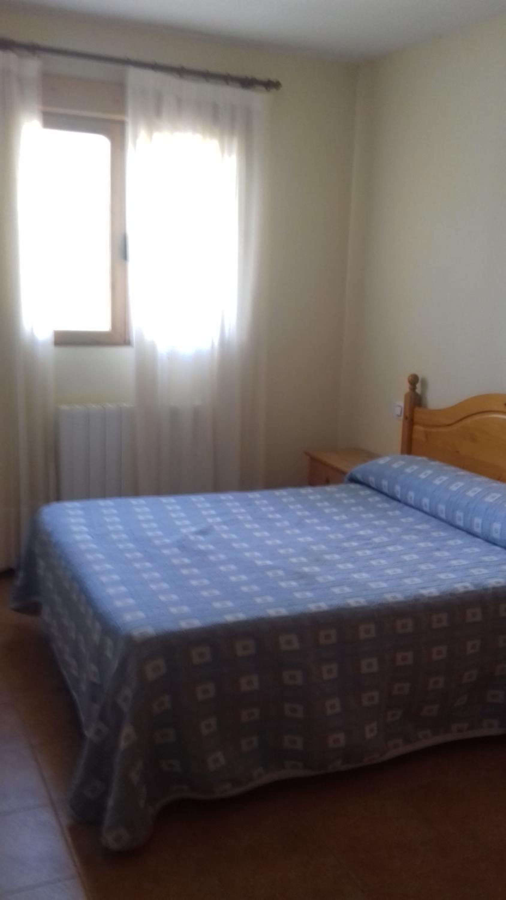 Four-Bedroom House - Photo 2