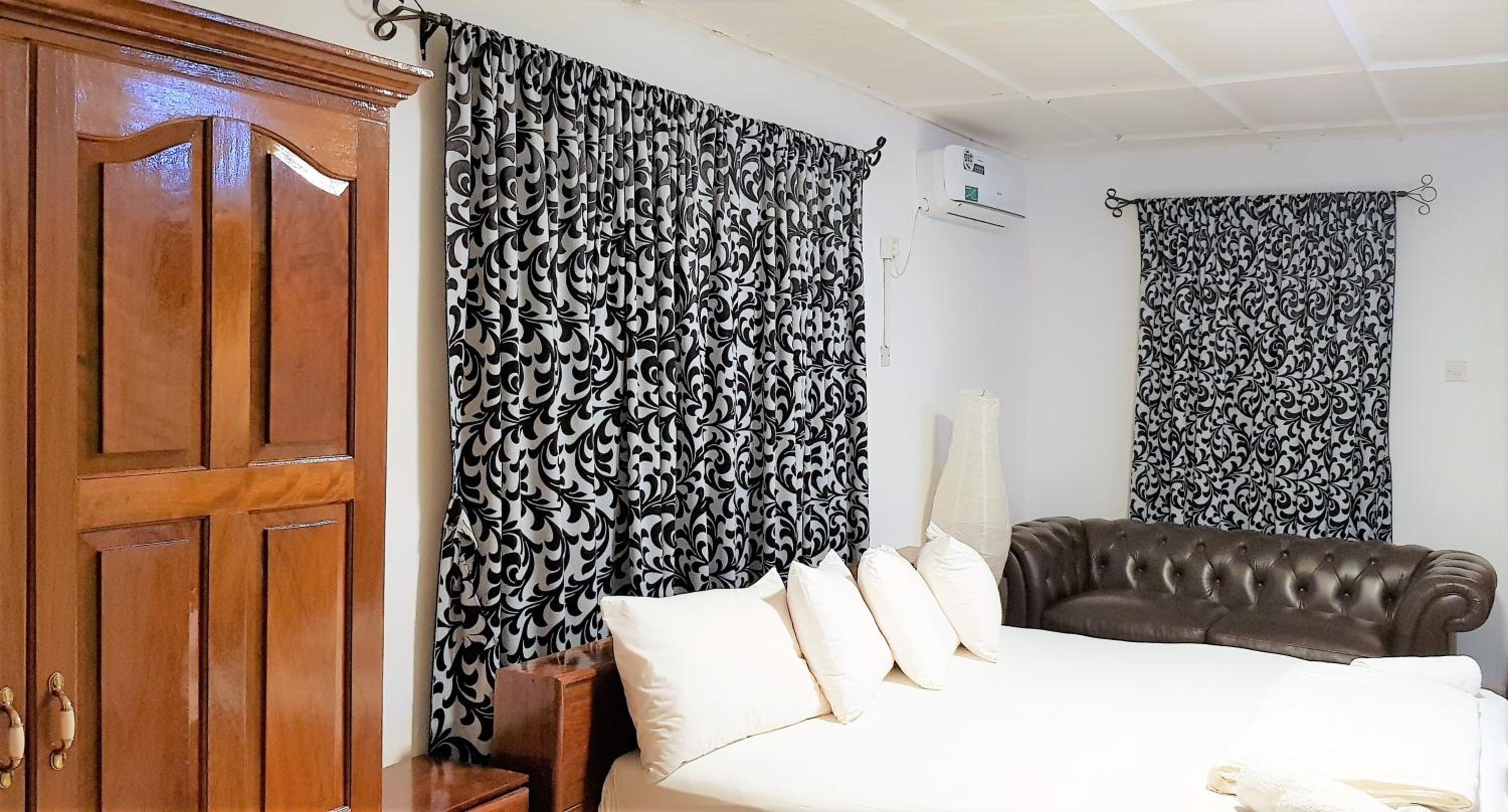 Executive Suite photo 1