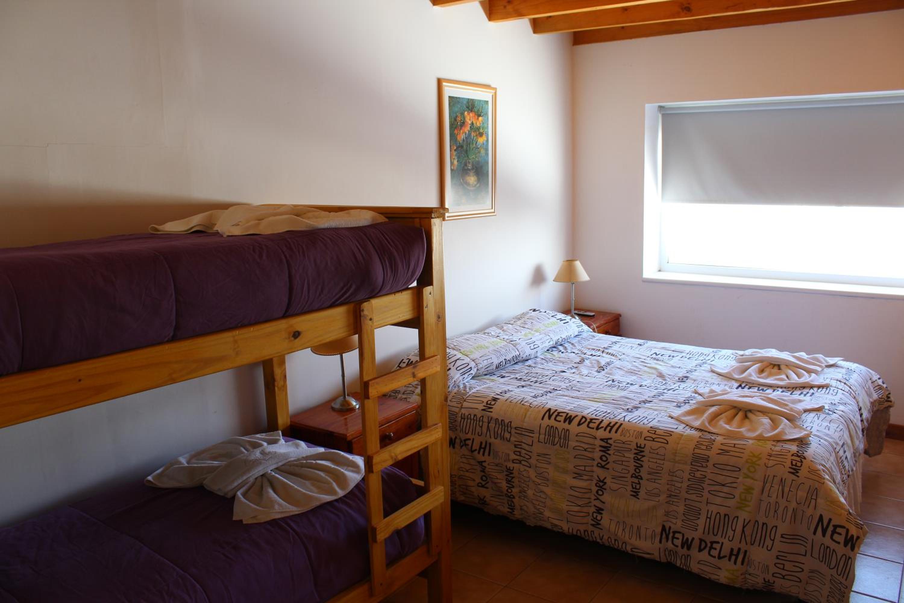 Quadruple Room with Bath photo 1