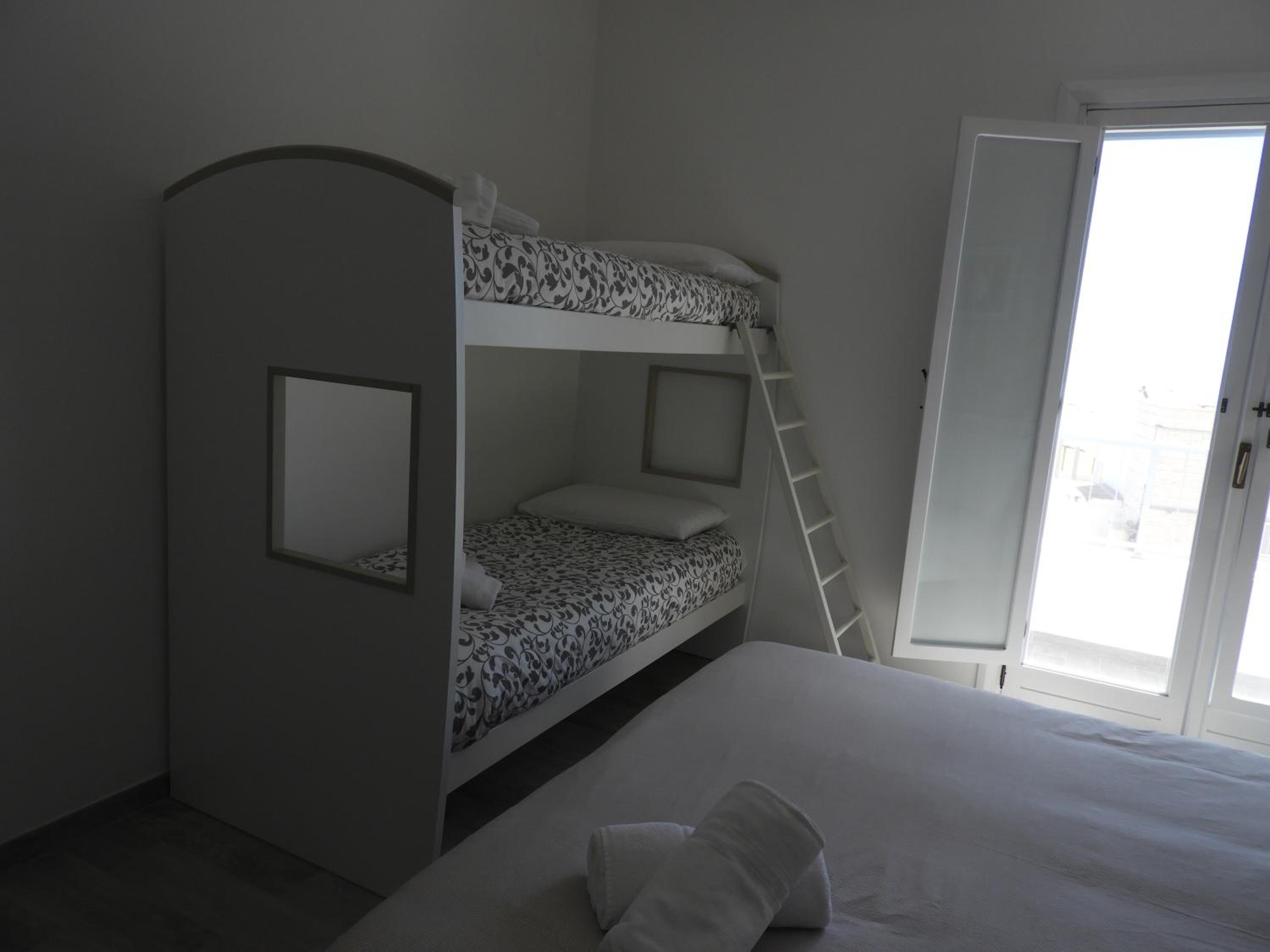 Quadruple Room With Balcony photo 2