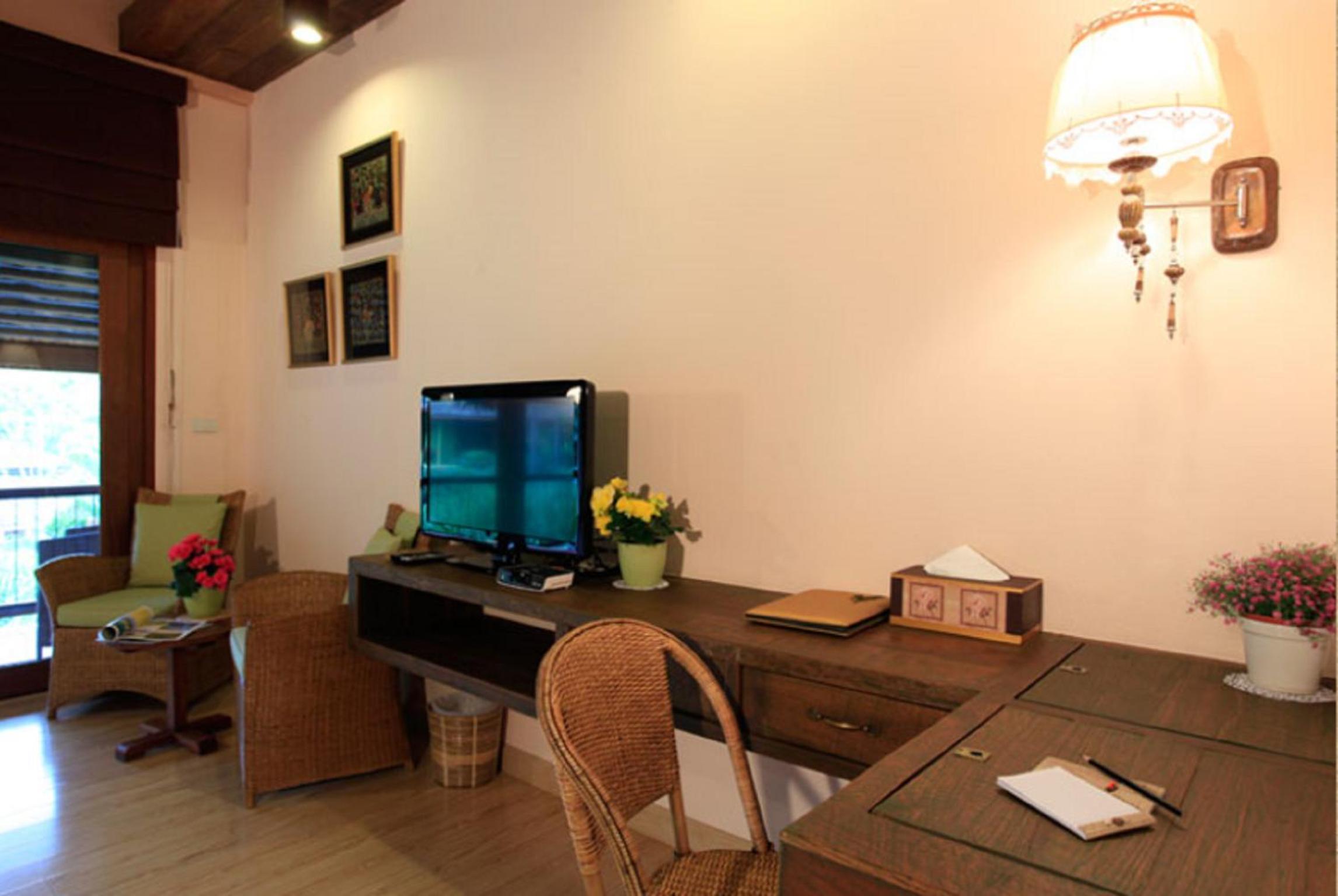 Luxury Double or Twin Room - Photo 8