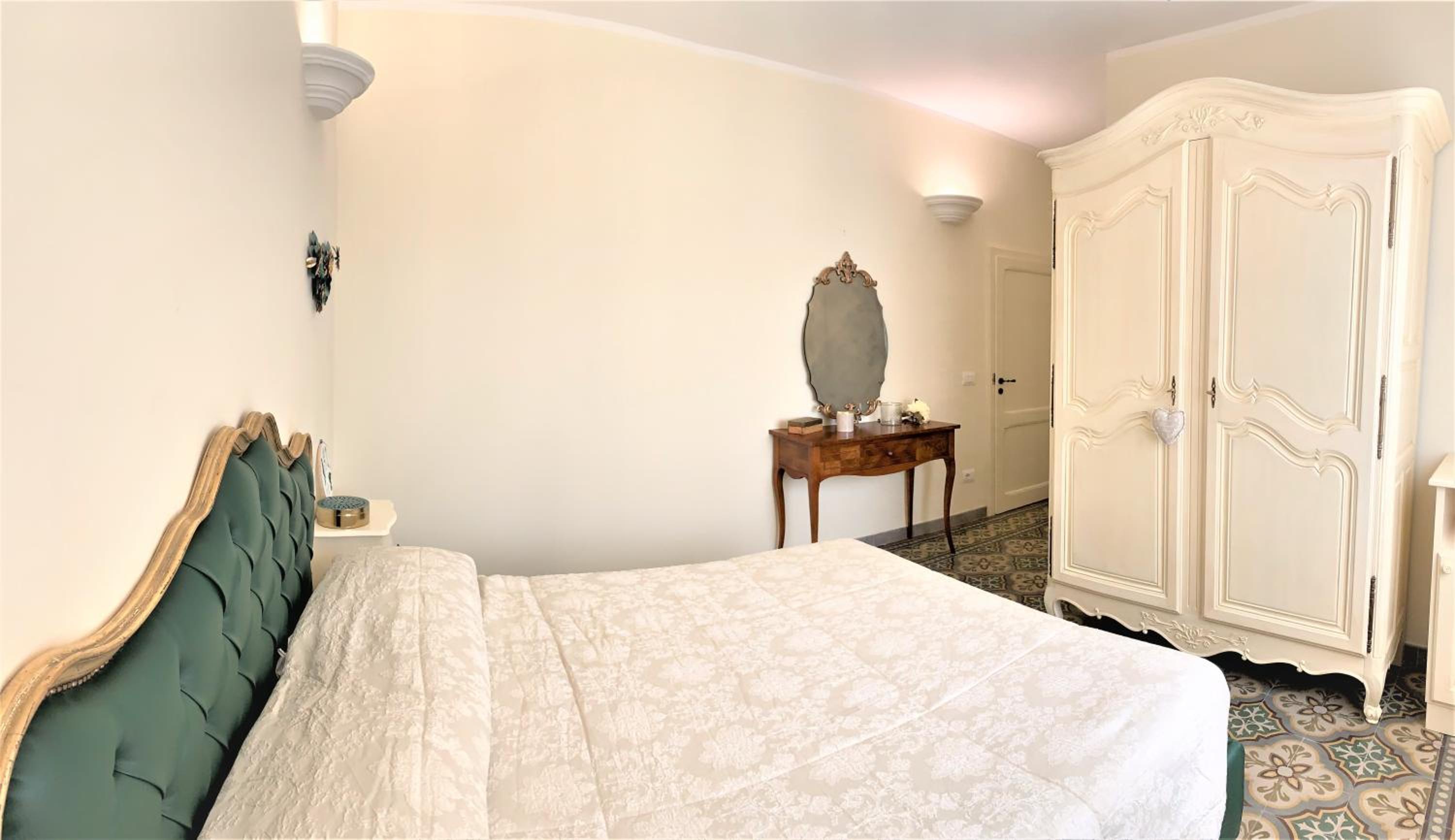 Economy Double Room - Photo 2