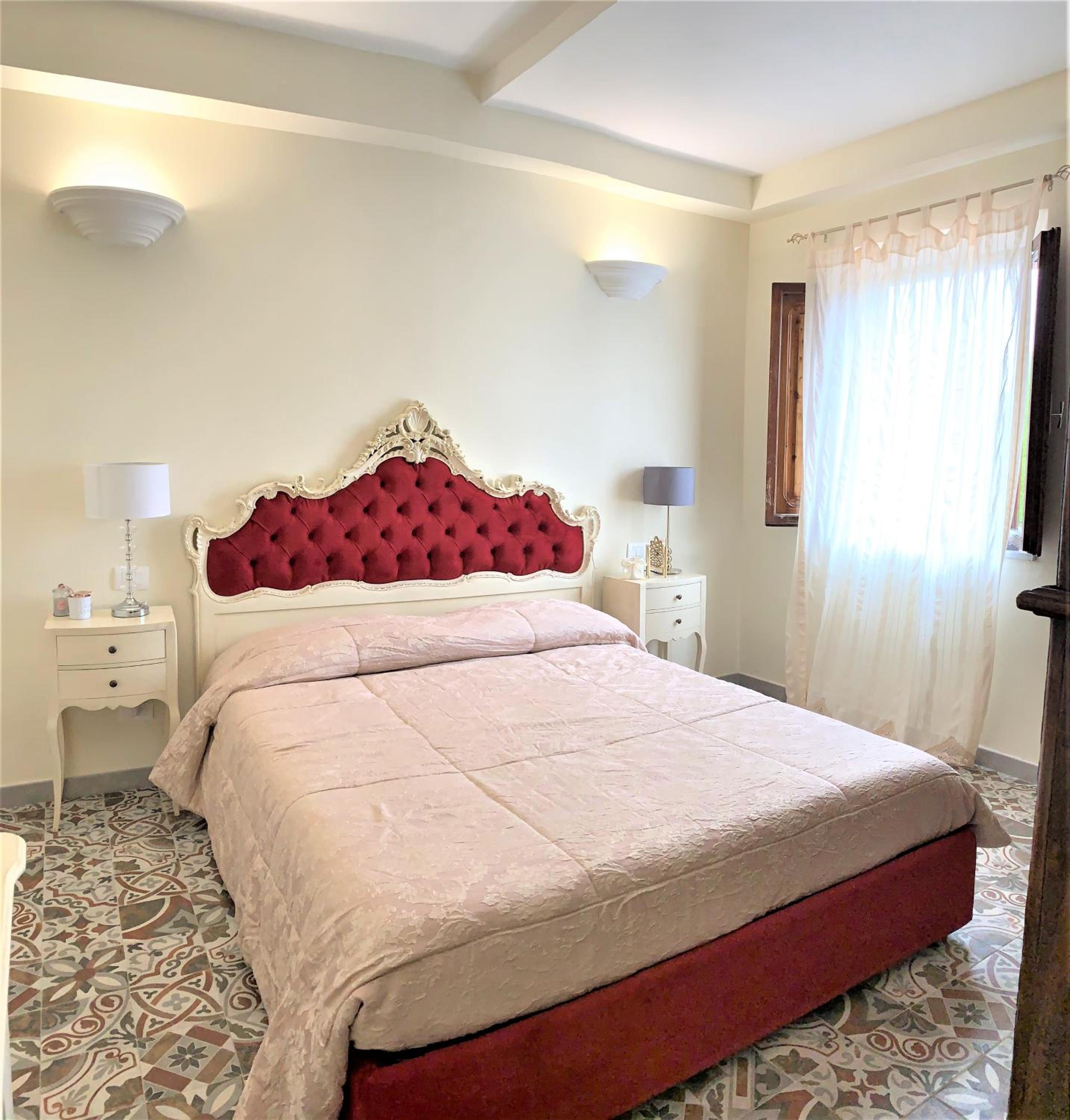 Deluxe Double Room - Photo 4