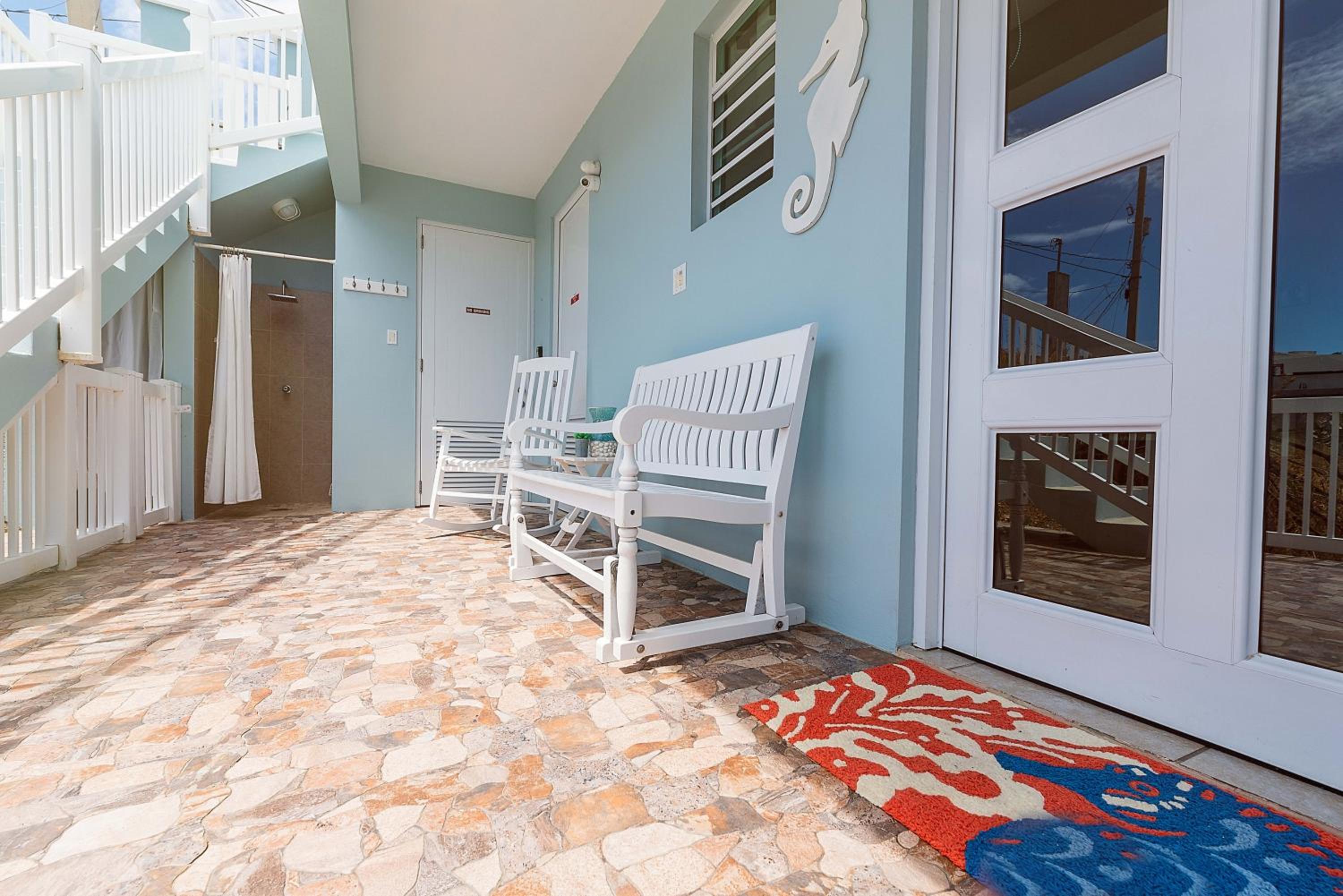 Family Room with Sea View photo 2