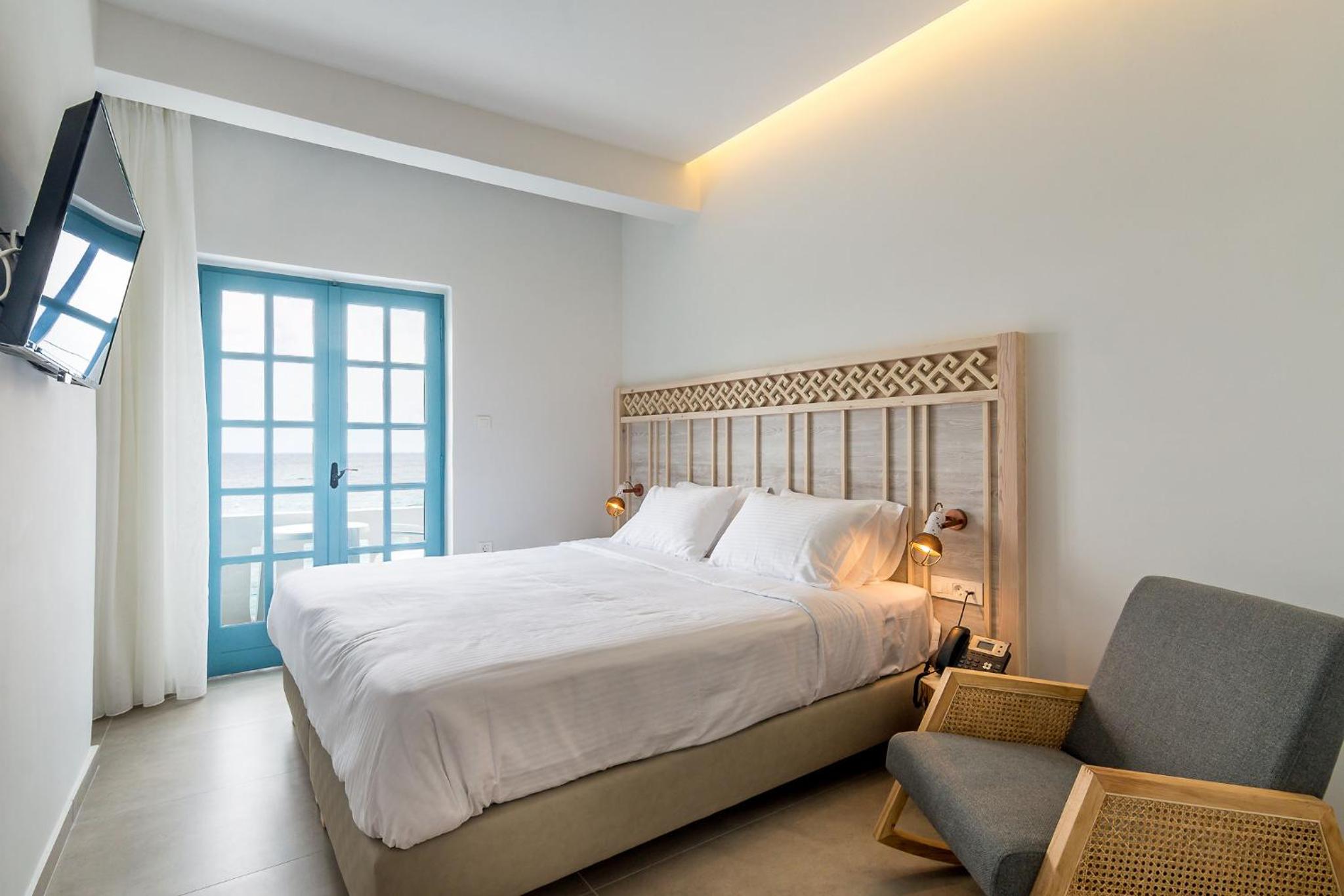 Junior Suite with Sea View - Photo 7