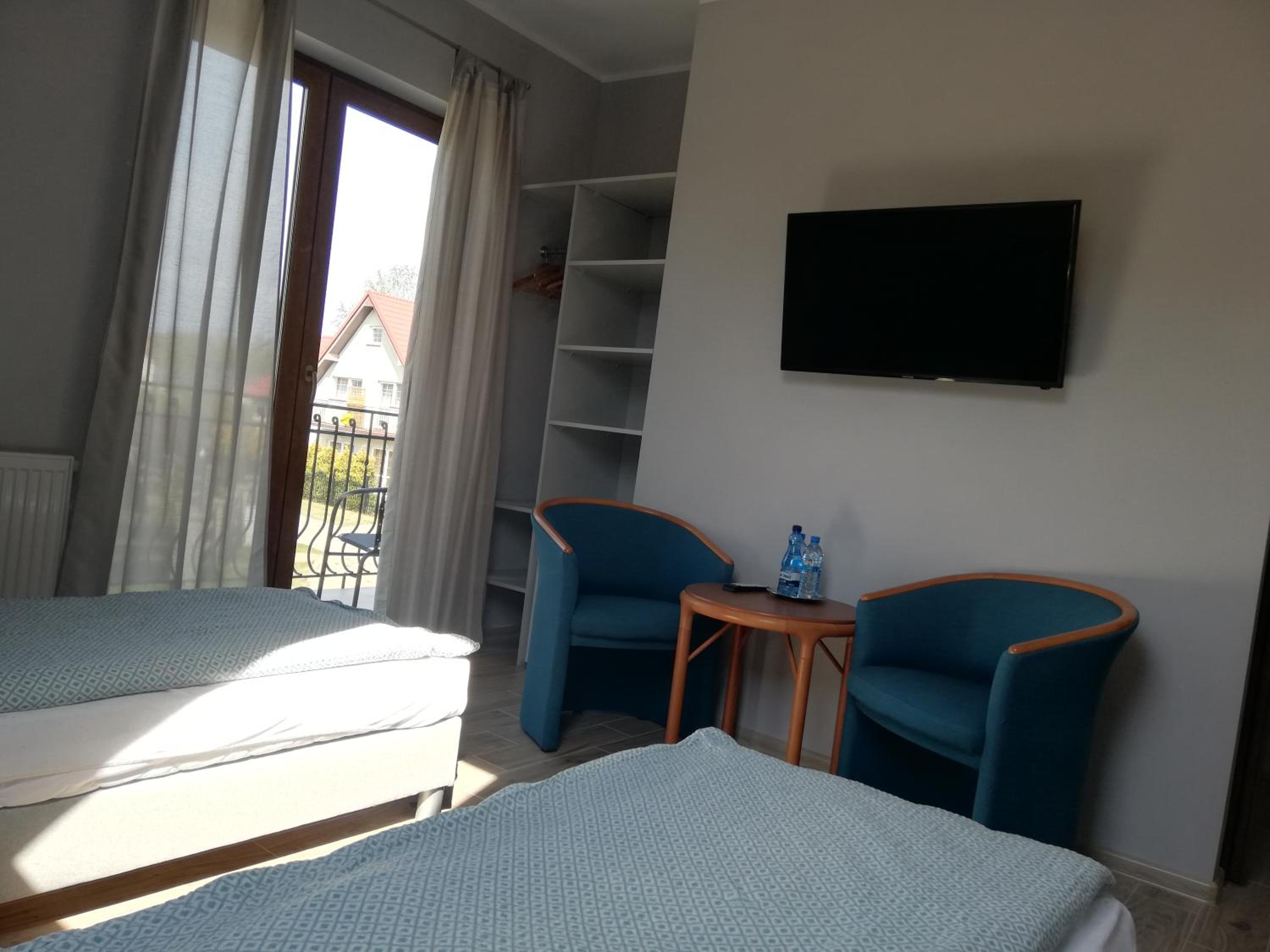 Deluxe Double or Twin Room with Balcony photo 2