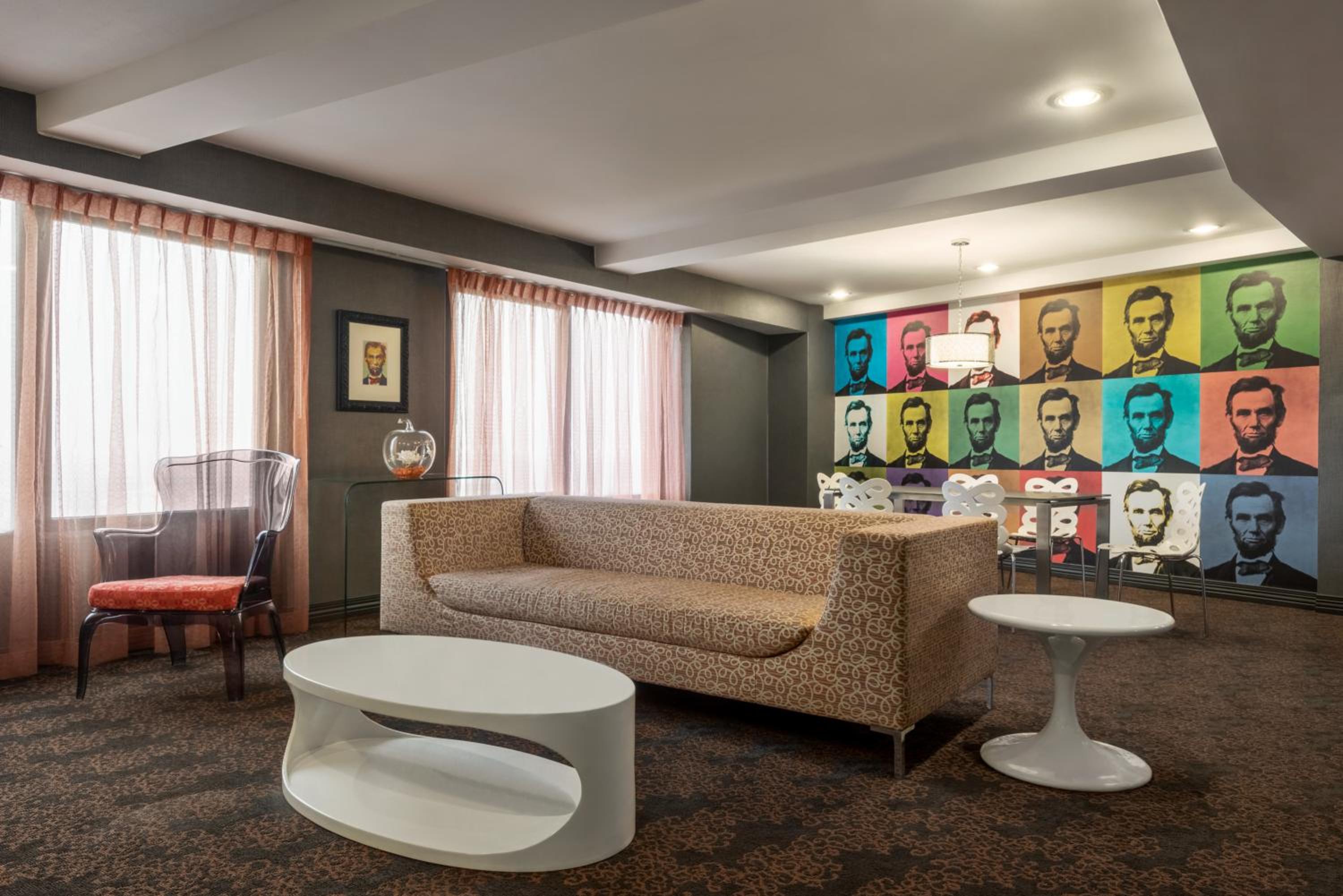 Suite With Two Queen Beds - Non-Smoking