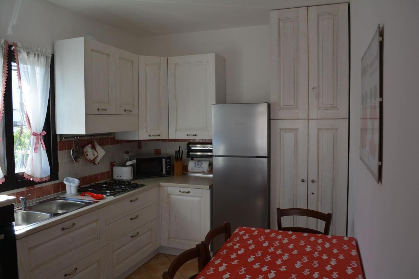 Two-Bedroom Apartment photo 2