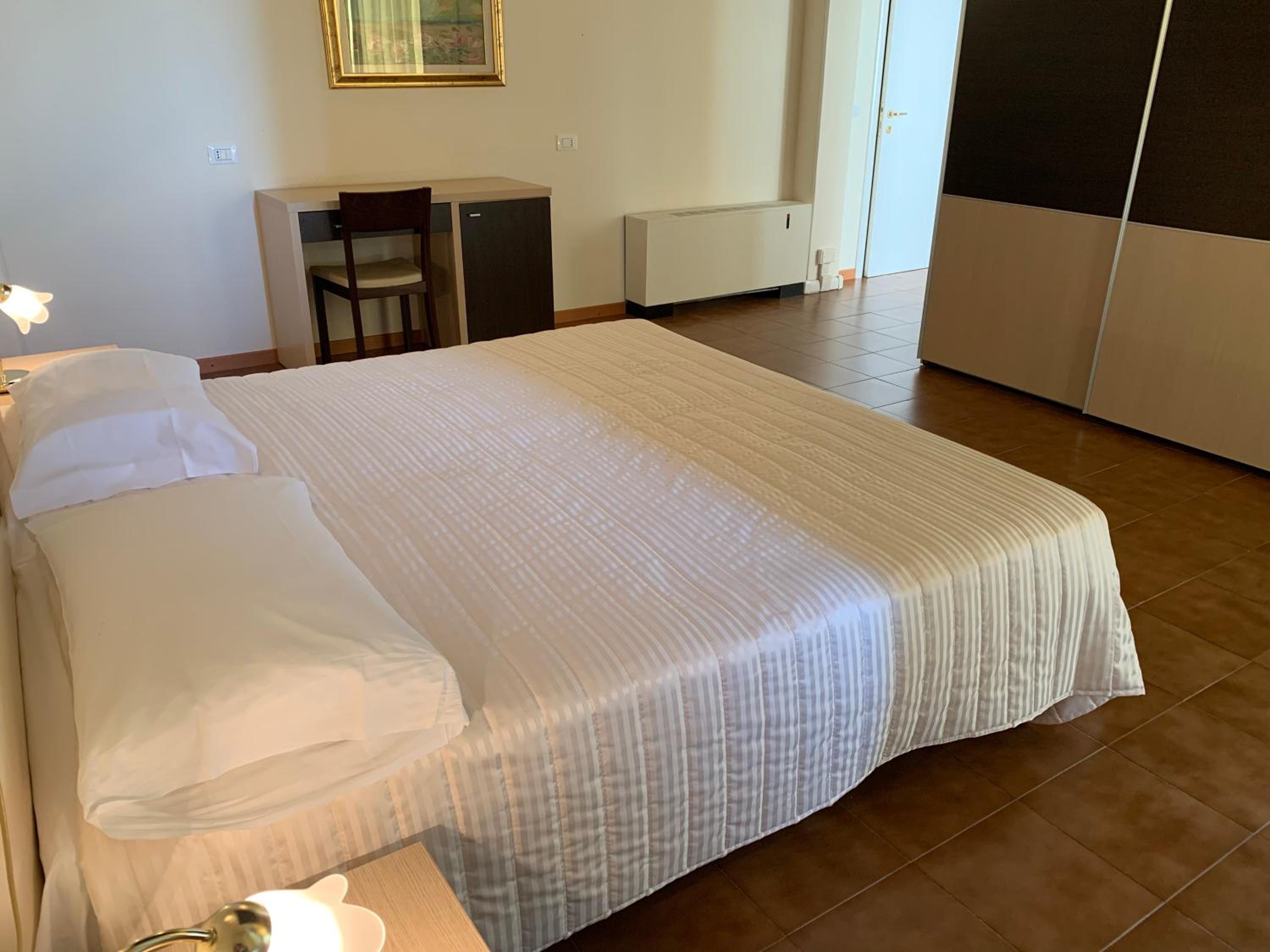 Comfort Quadruple Room - Photo 1