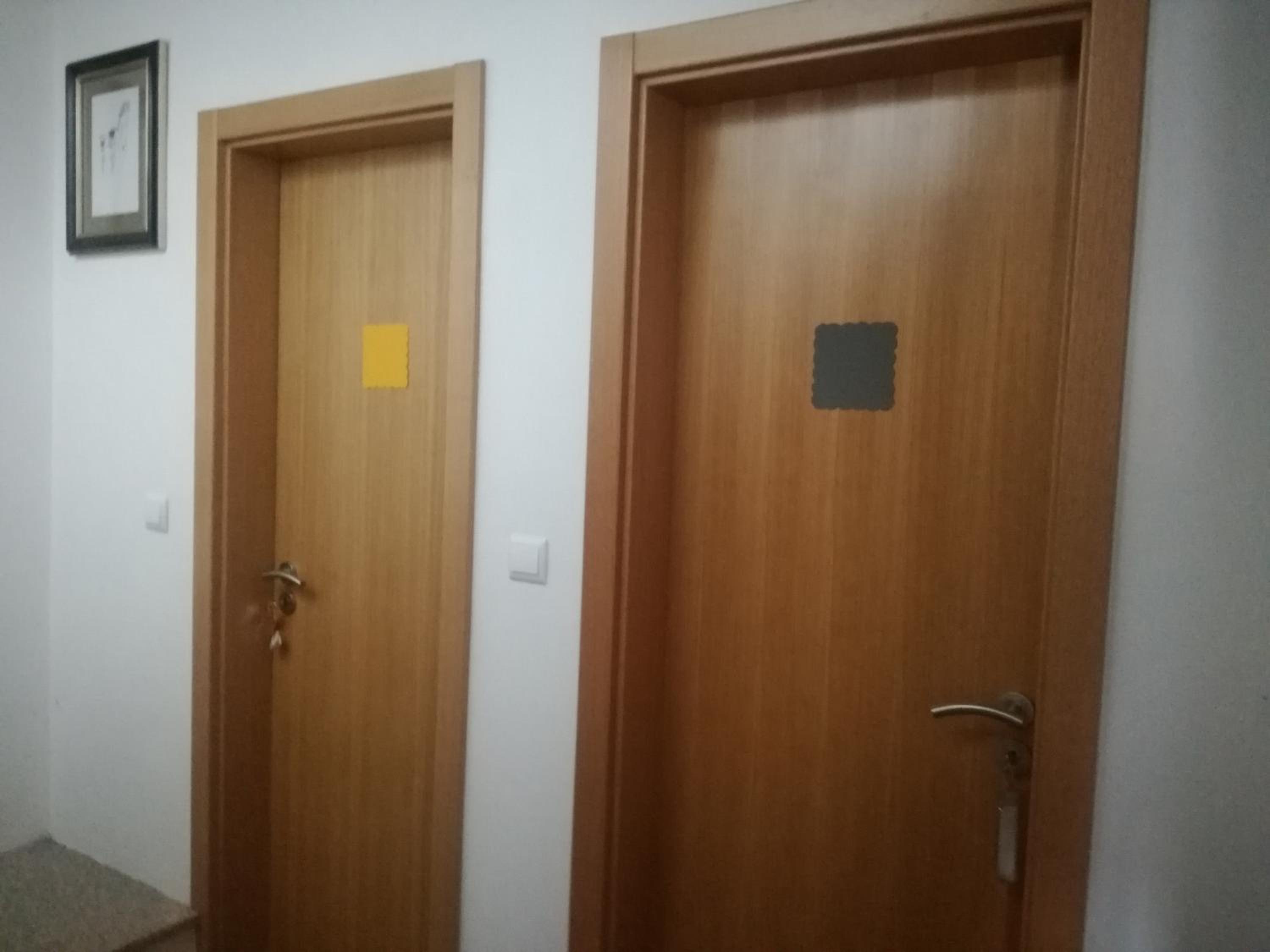 Suite with City View - Photo 17