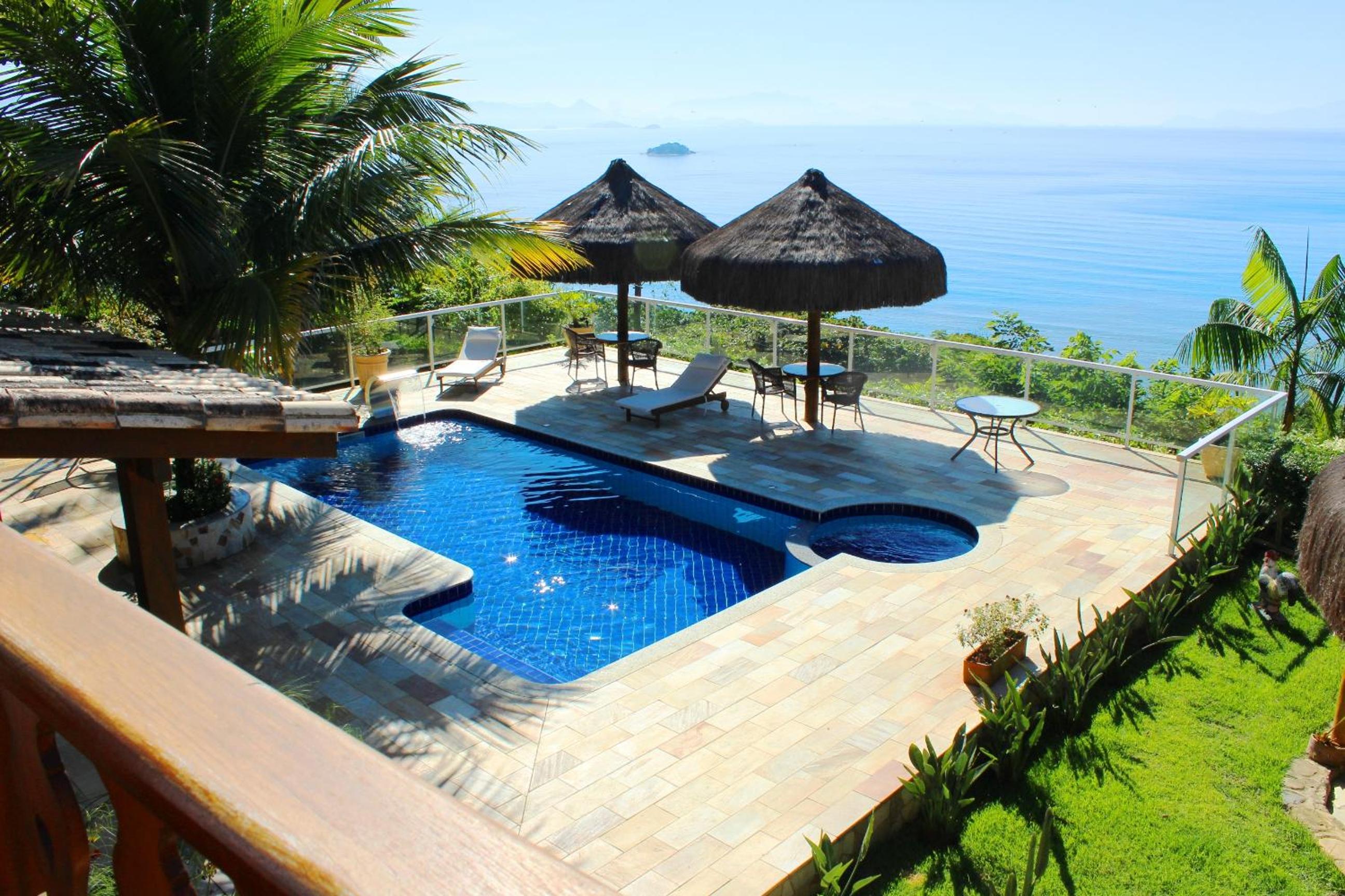 Suite with Sea View - Photo 4