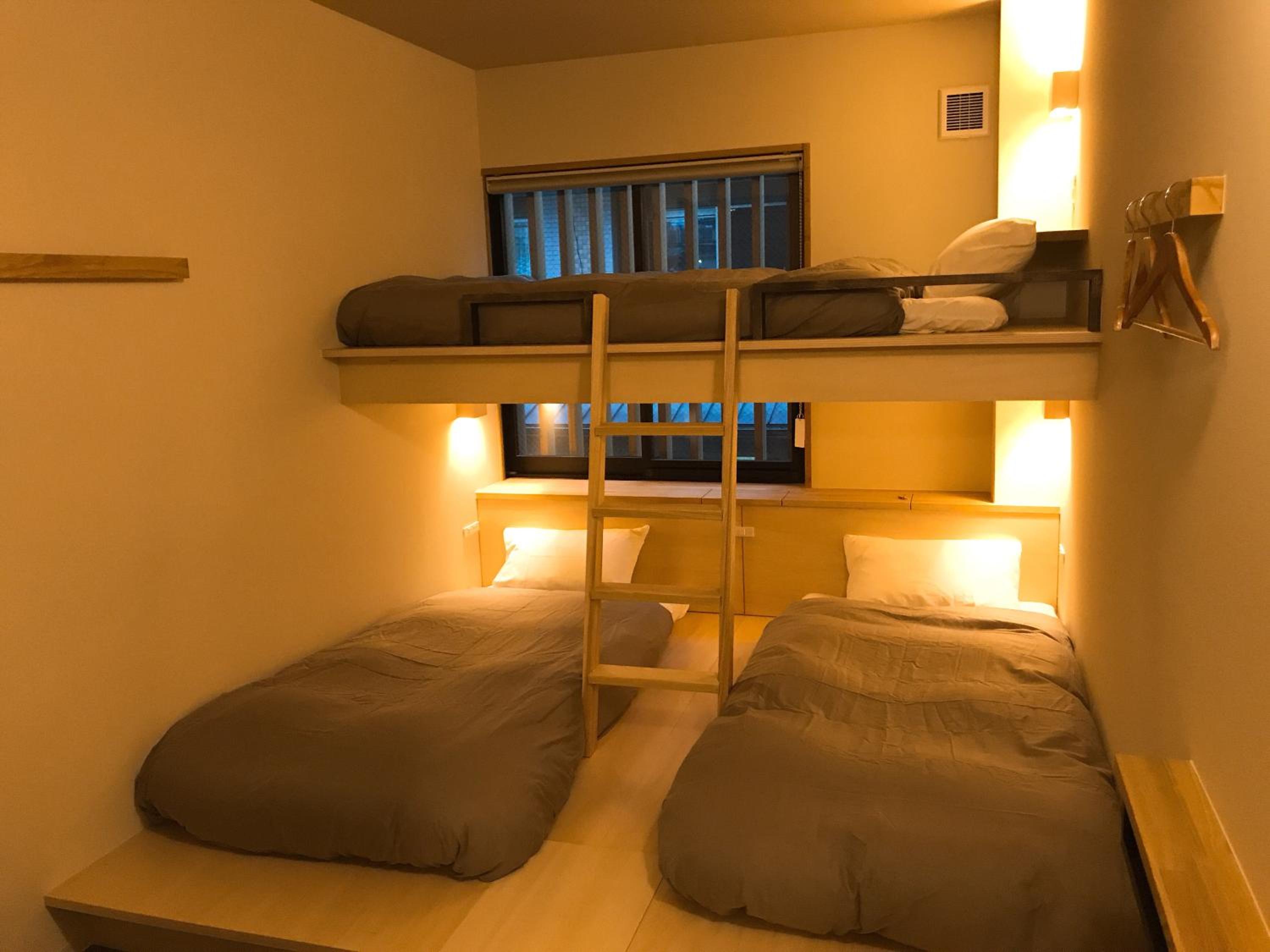 Triple Room with Shower - Photo 6