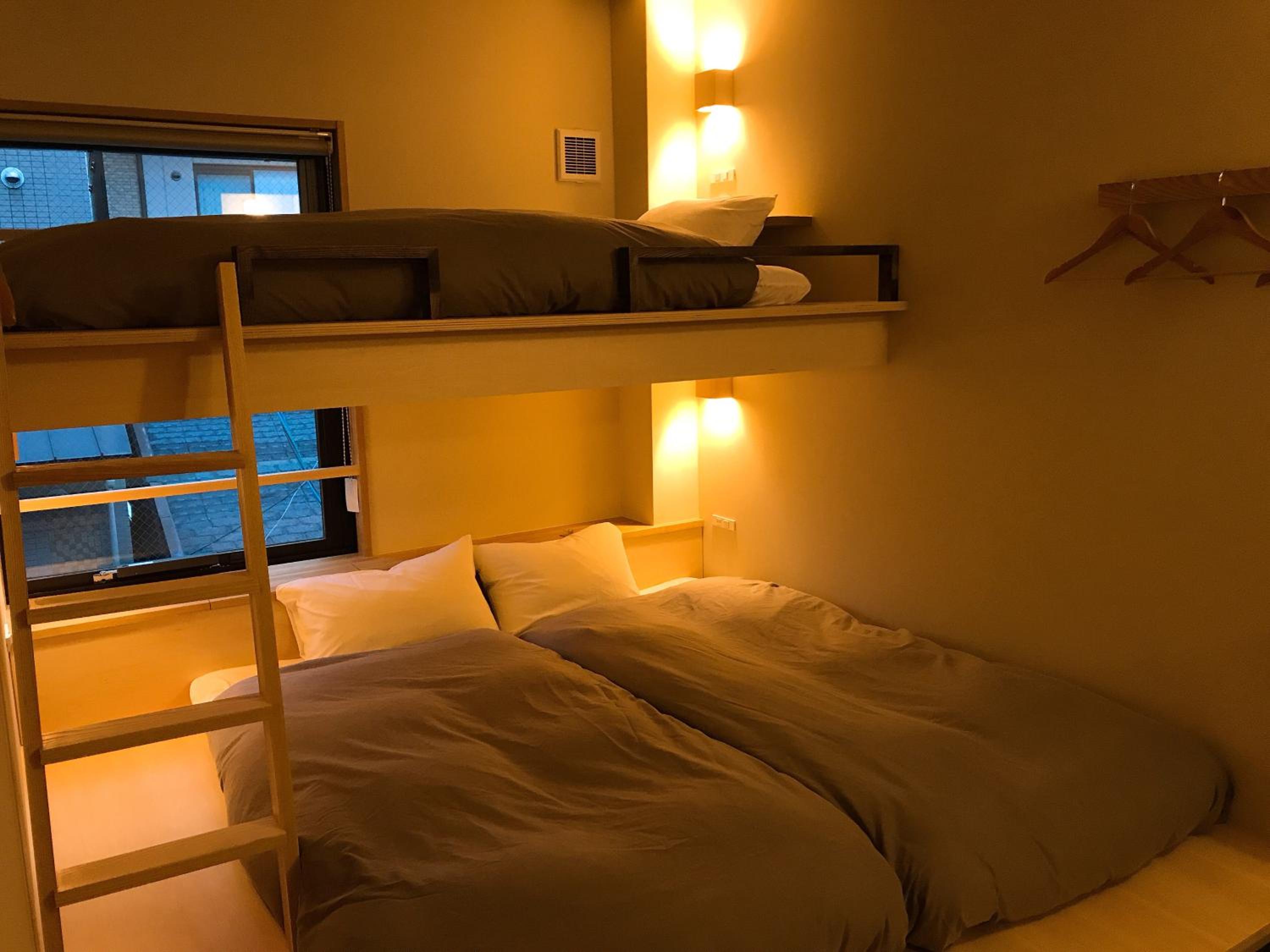 Double Room with Private Bathroom - Photo 5