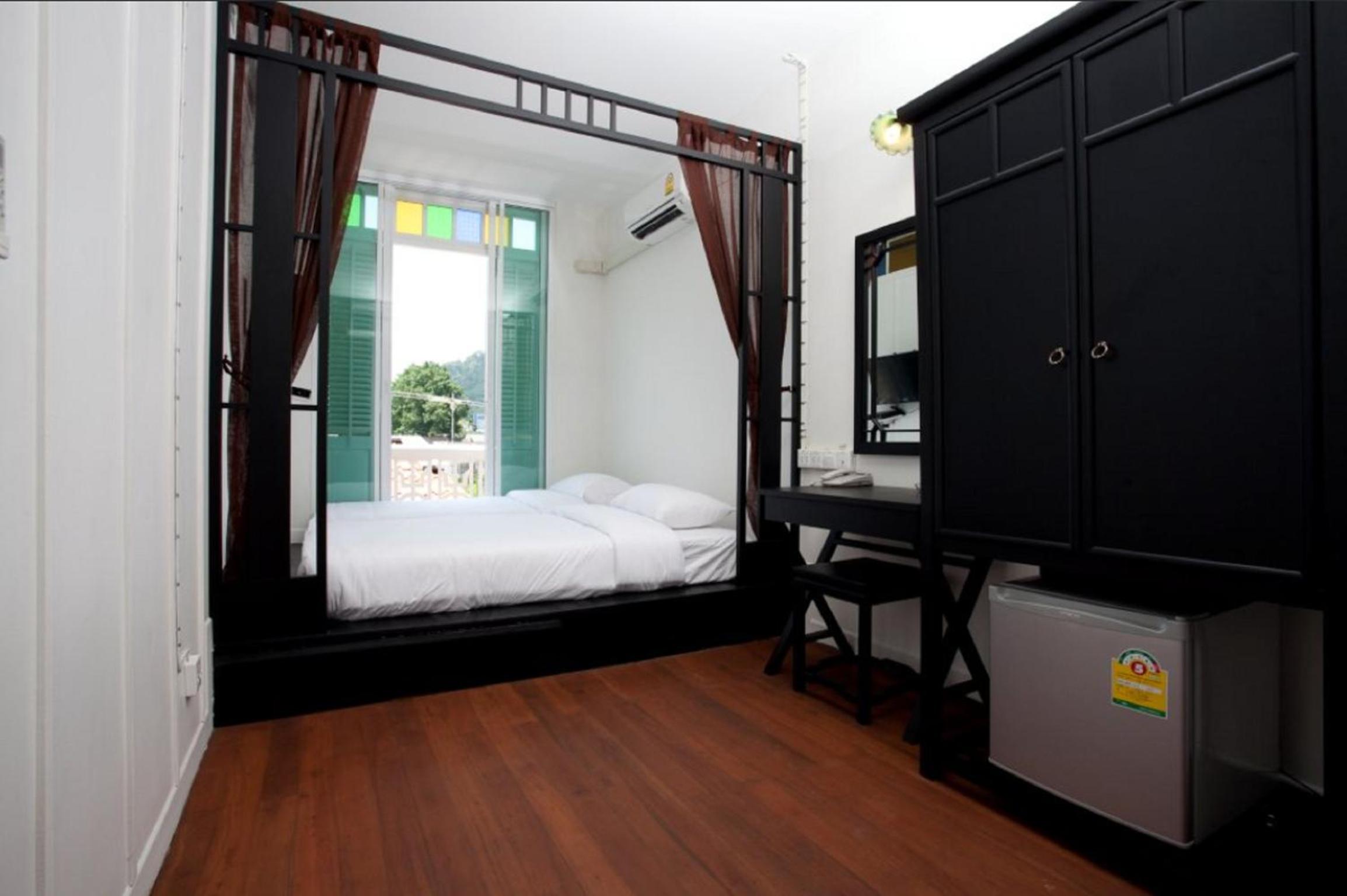 Standard Twin Room with Balcony photo 1